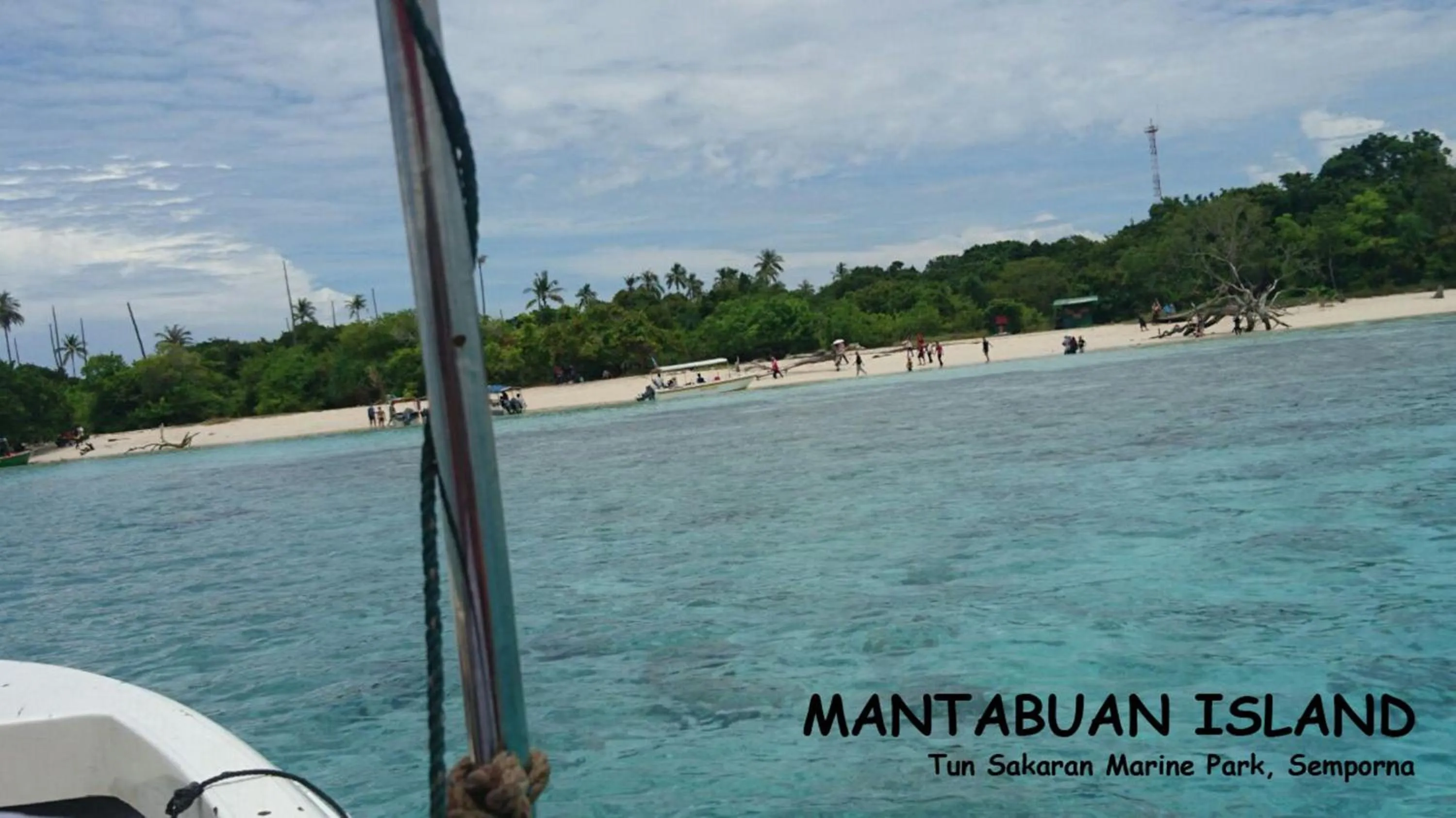 Snorkeling in RTMS Guesthouse Semporna