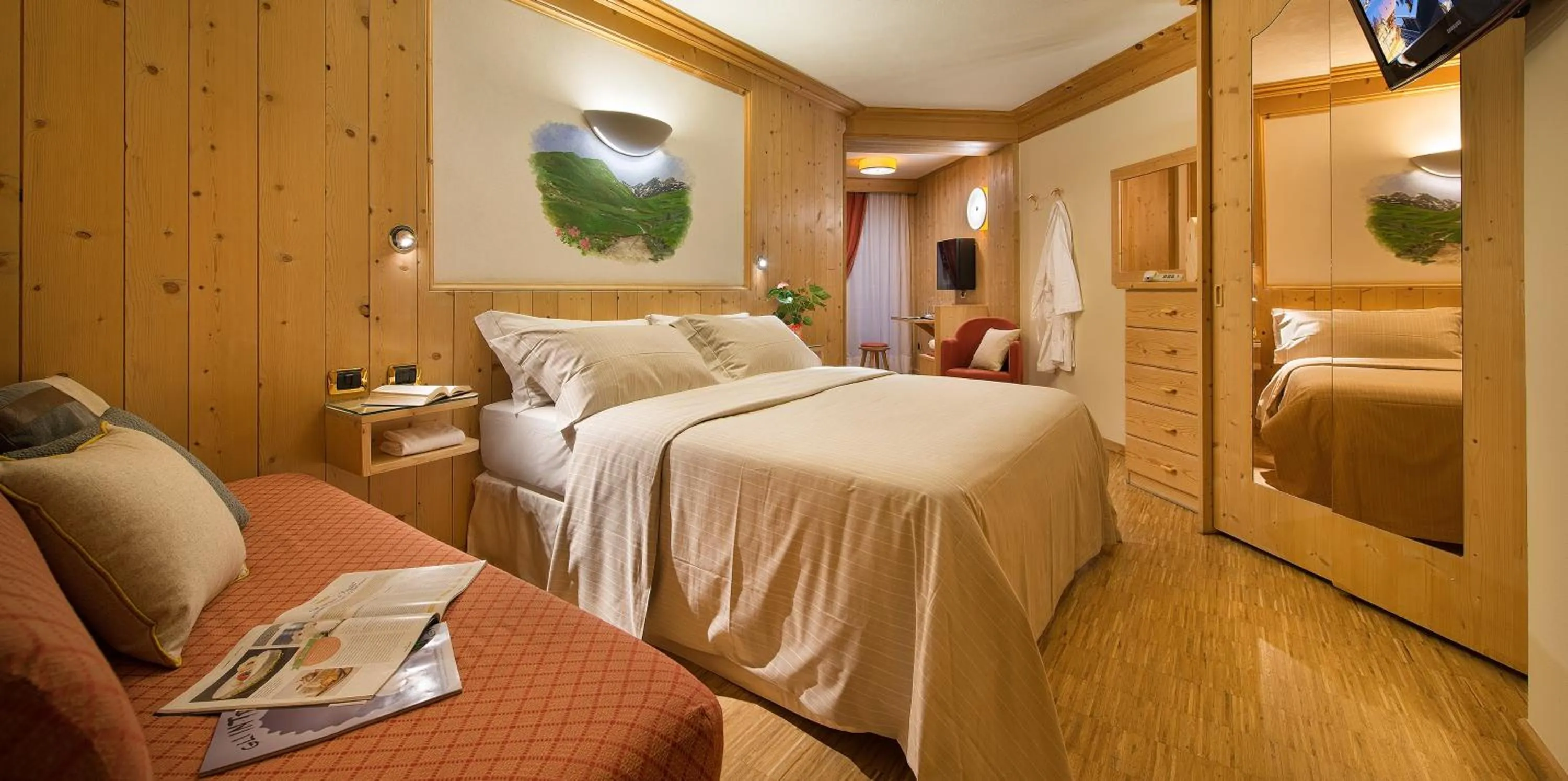 Bedroom, Bed in Hotel Baita Montana