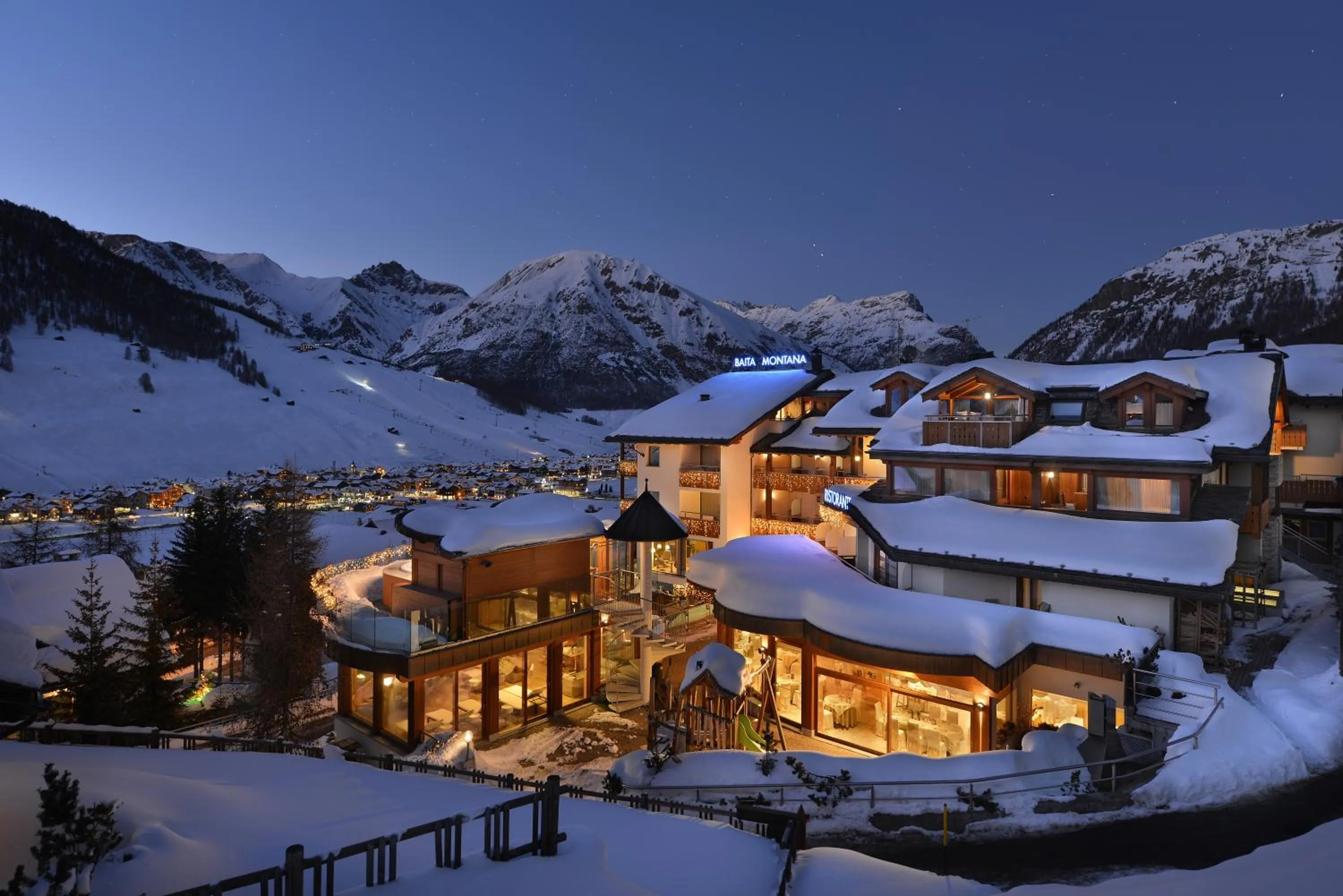 Property building in Hotel Baita Montana