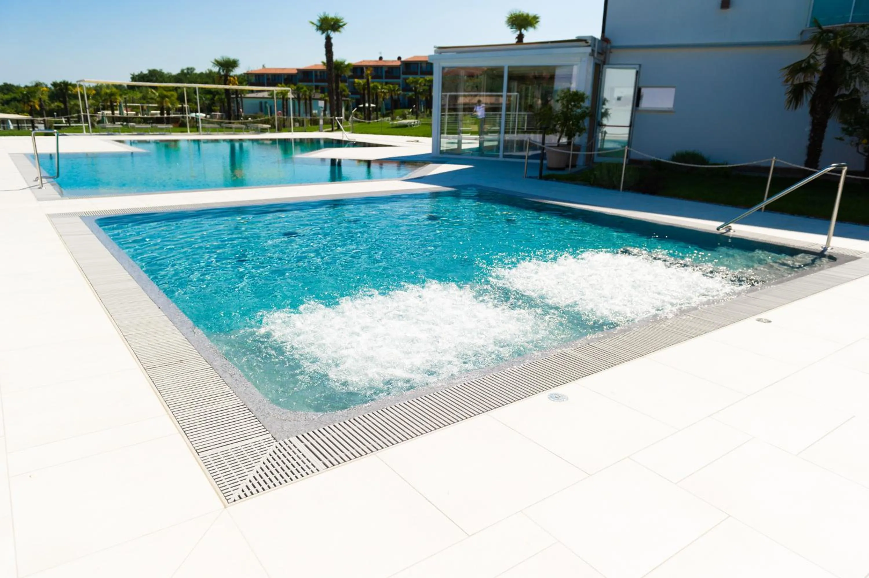 Swimming pool in Apparthotel San Sivino
