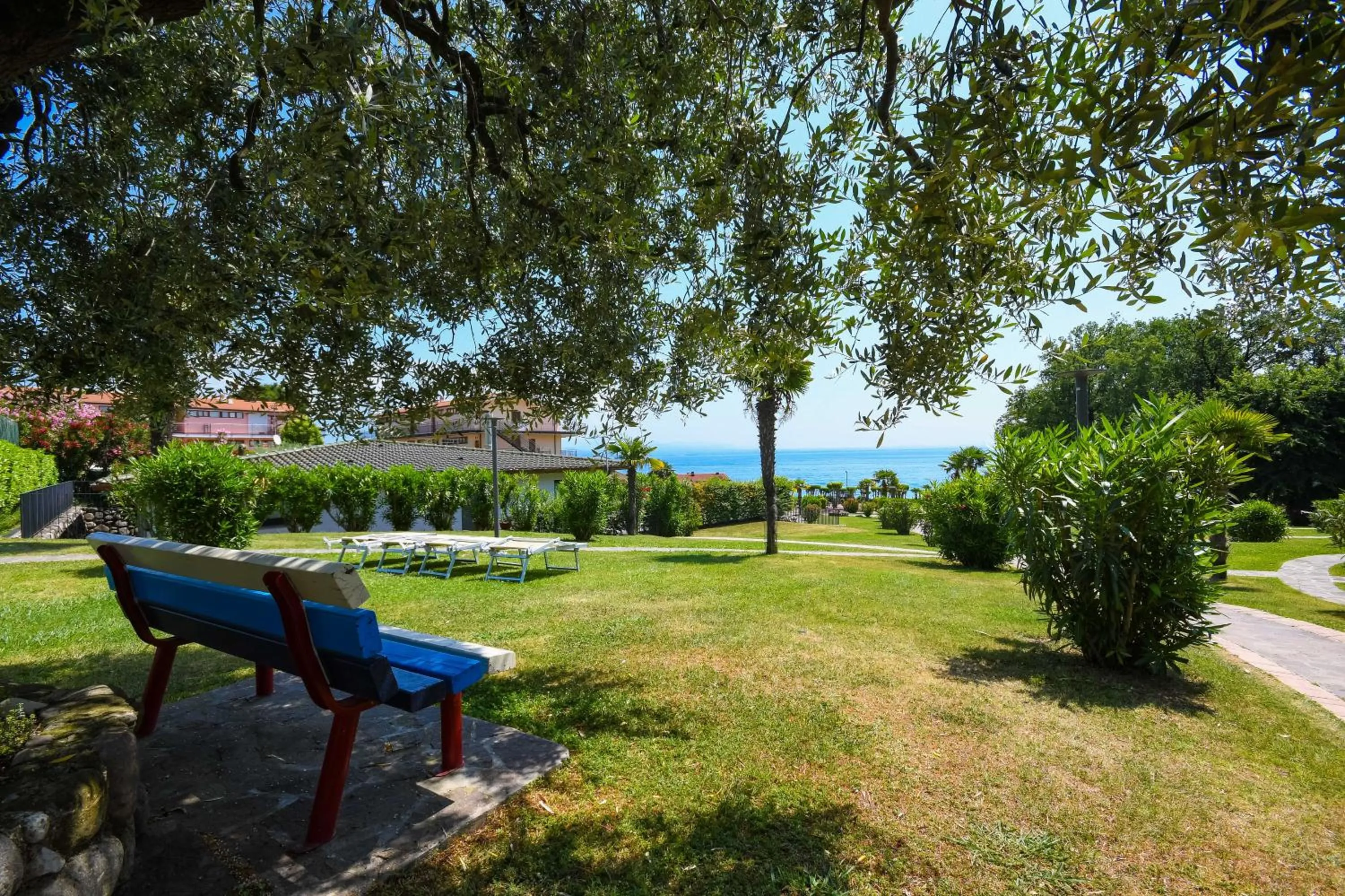 Garden view in Apparthotel San Sivino
