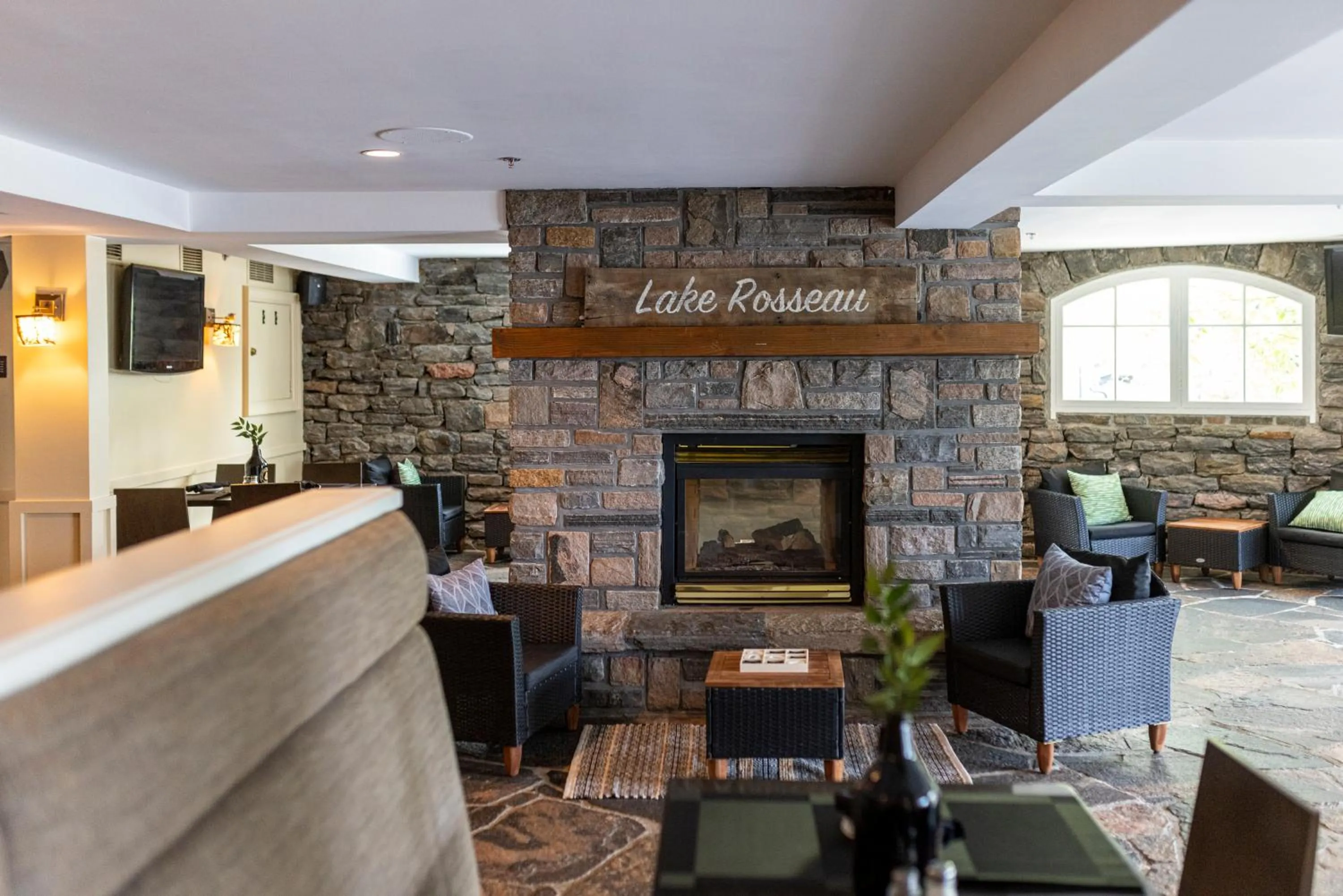 Restaurant/places to eat in Windermere House