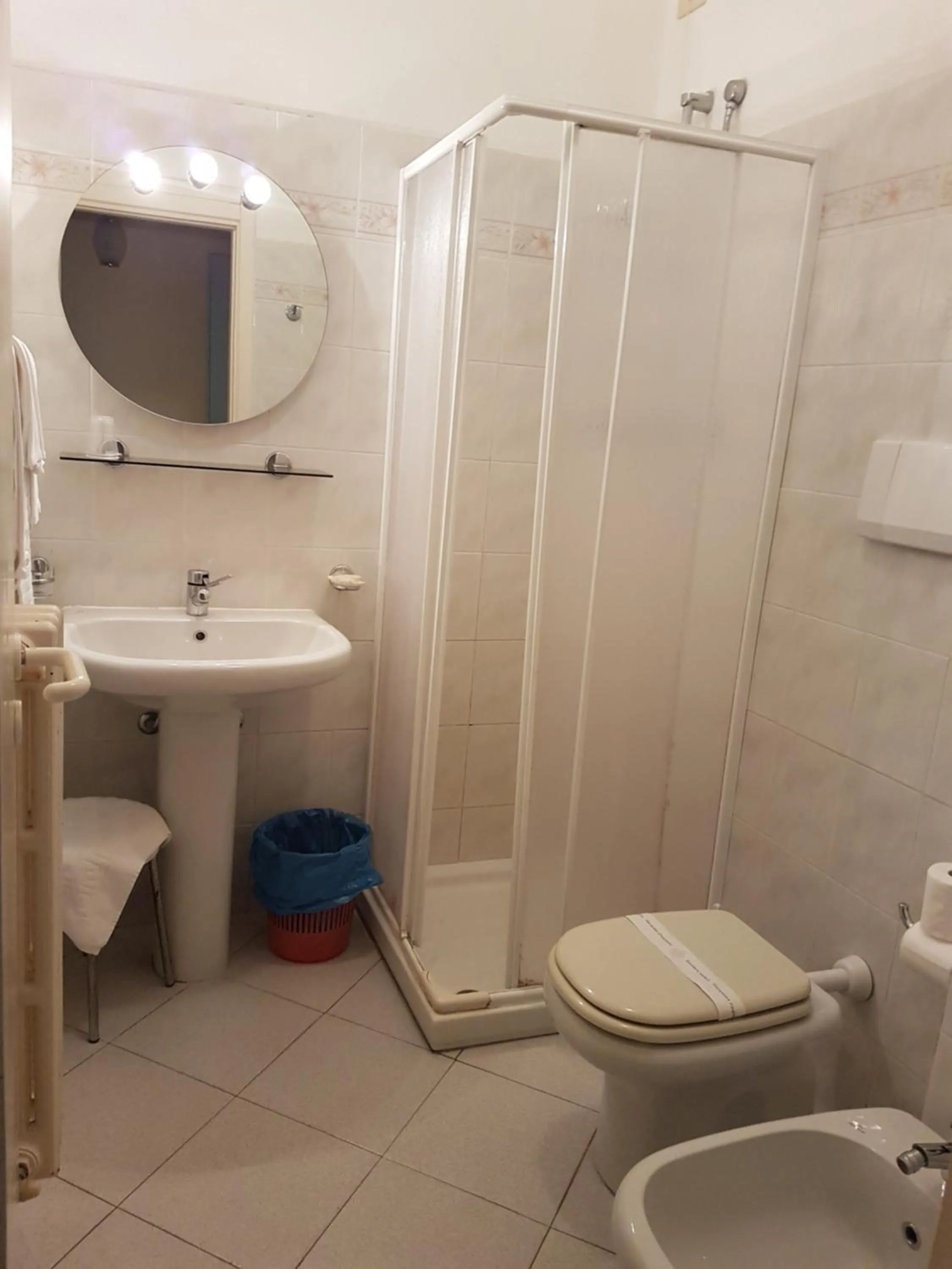 Shower in Hotel La Margherita