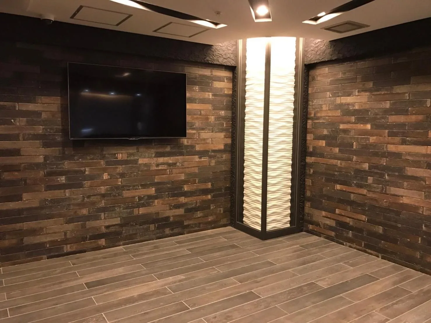 Lobby or reception, TV/Entertainment Center in Umeda Plaza Hotel