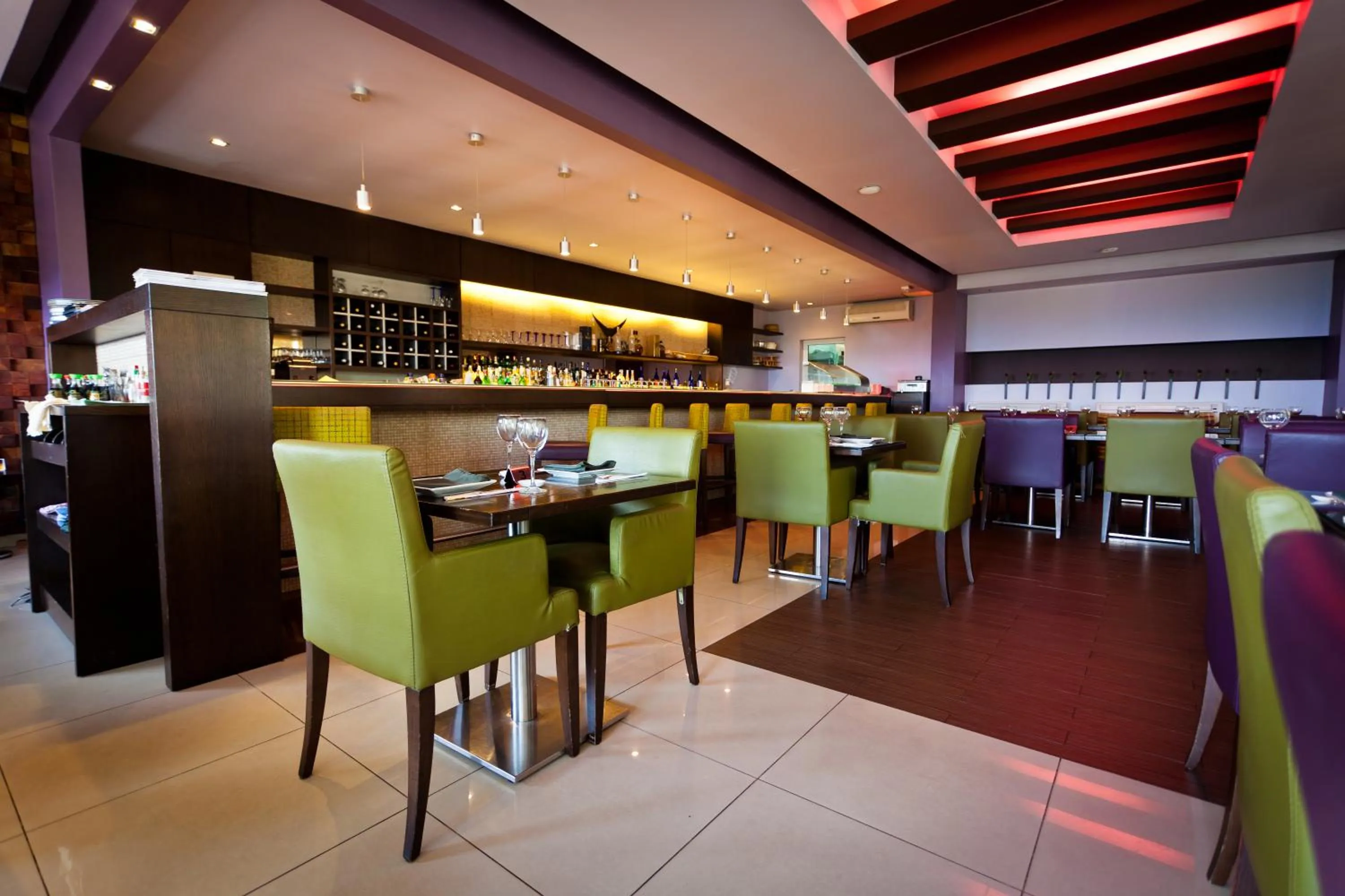 Restaurant/places to eat in Mamba Point Hotel