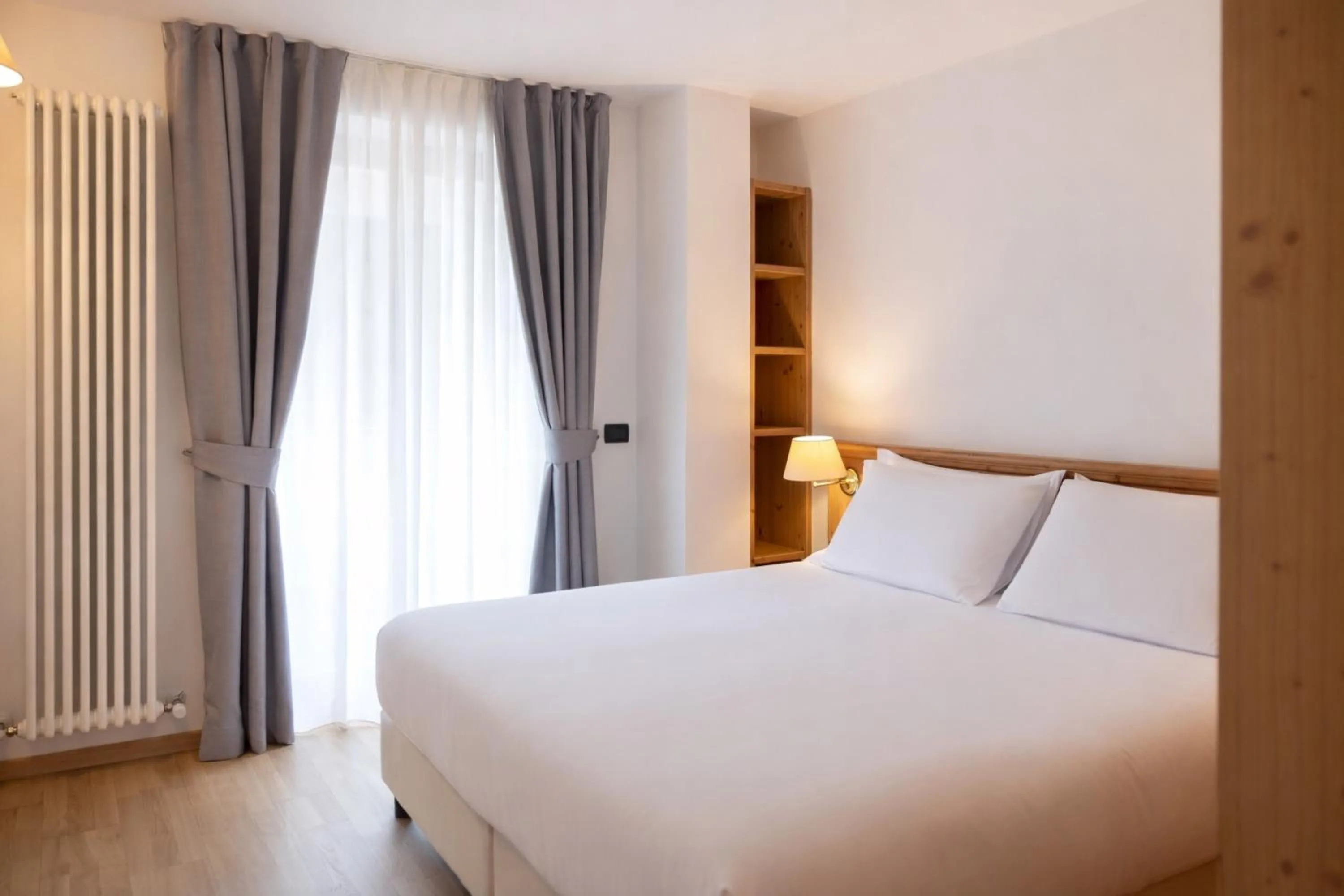 Bedroom, Bed in Golf Hotel