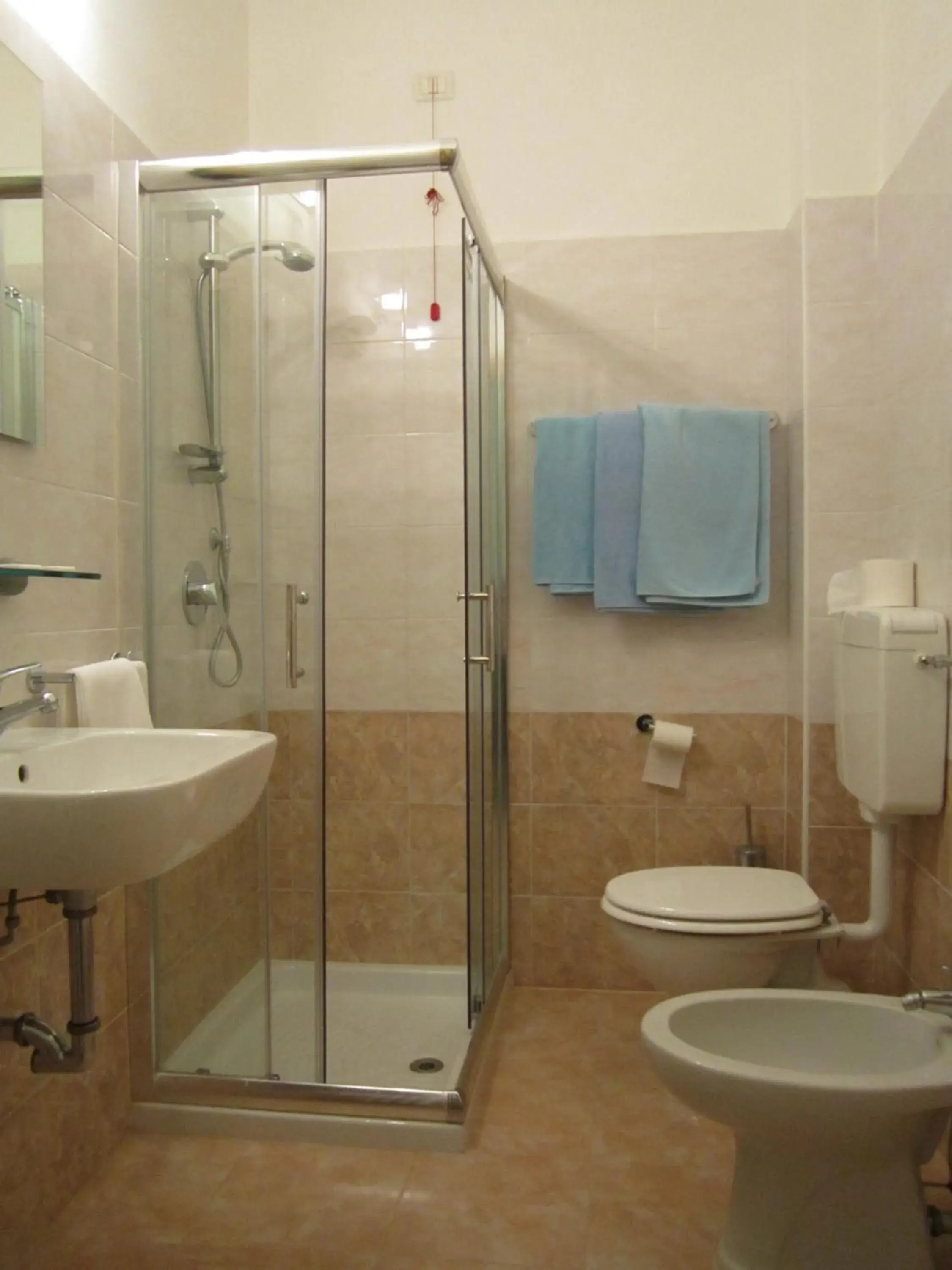 Quadruple Room in Hotel Marchina Quadruple Room in Hotel Marchina