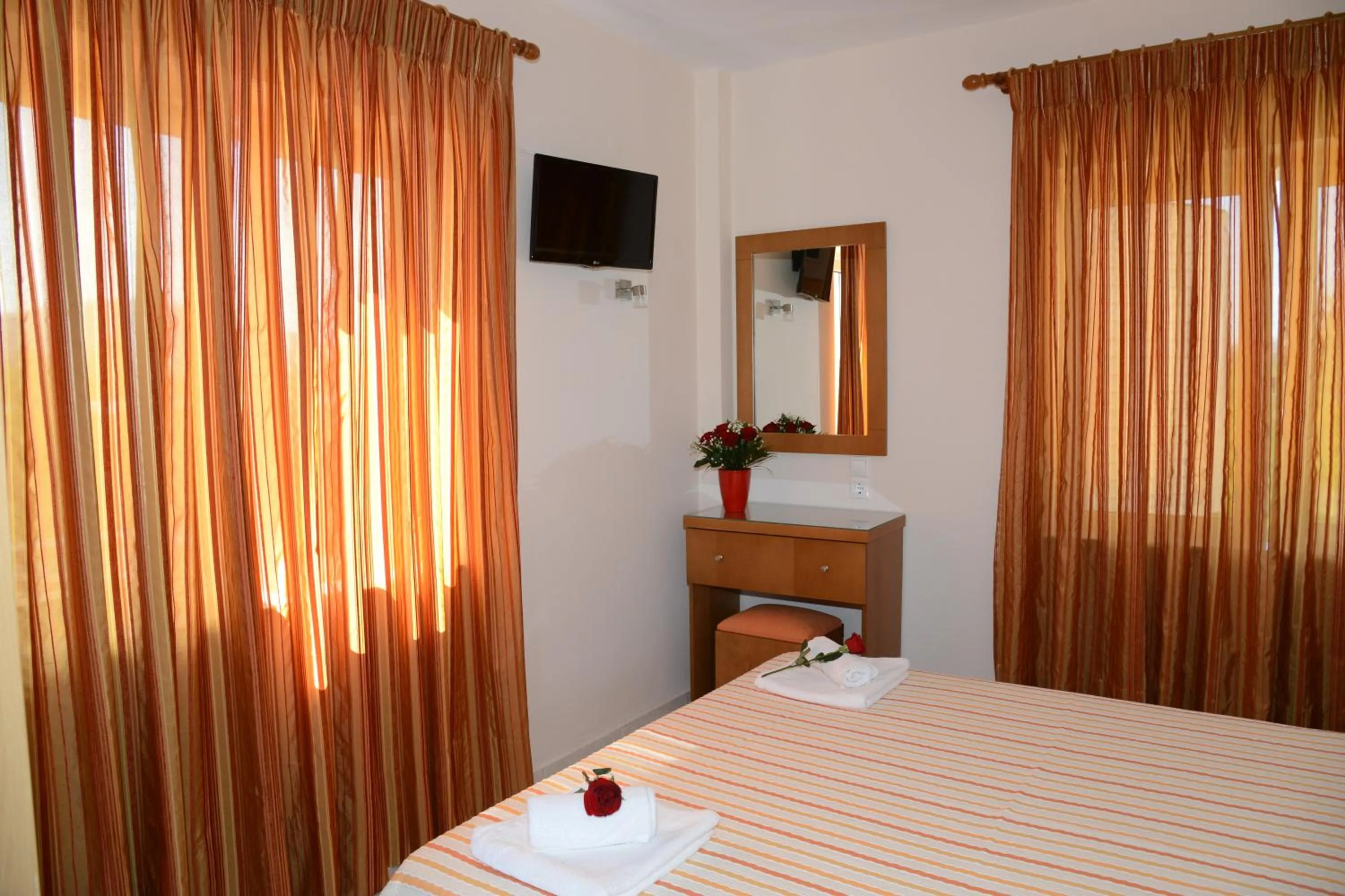 Spring, Bed in Maria's Filoxenia Suites