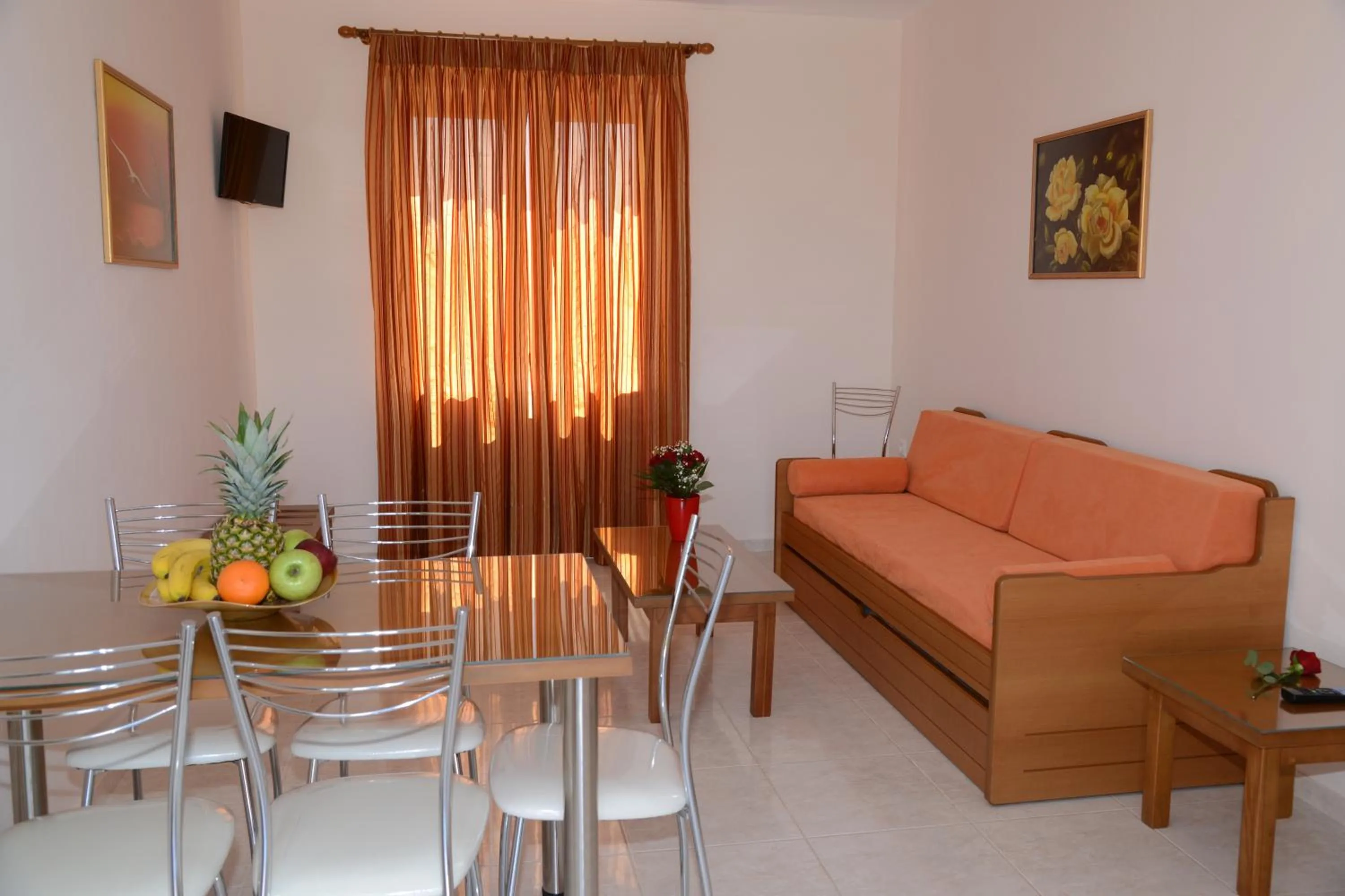 Spring in Maria's Filoxenia Suites