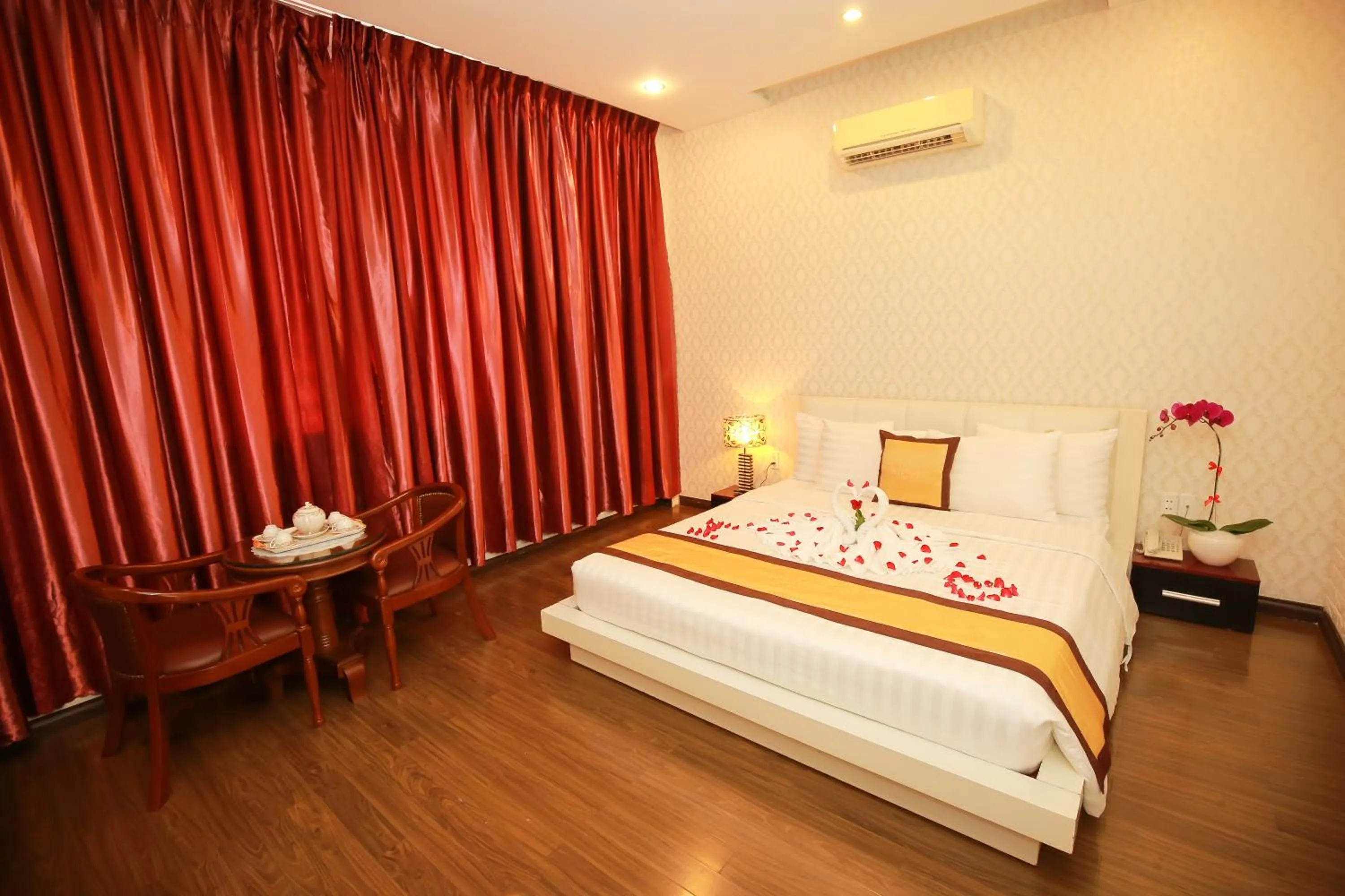 Bed in Lavender Hotel