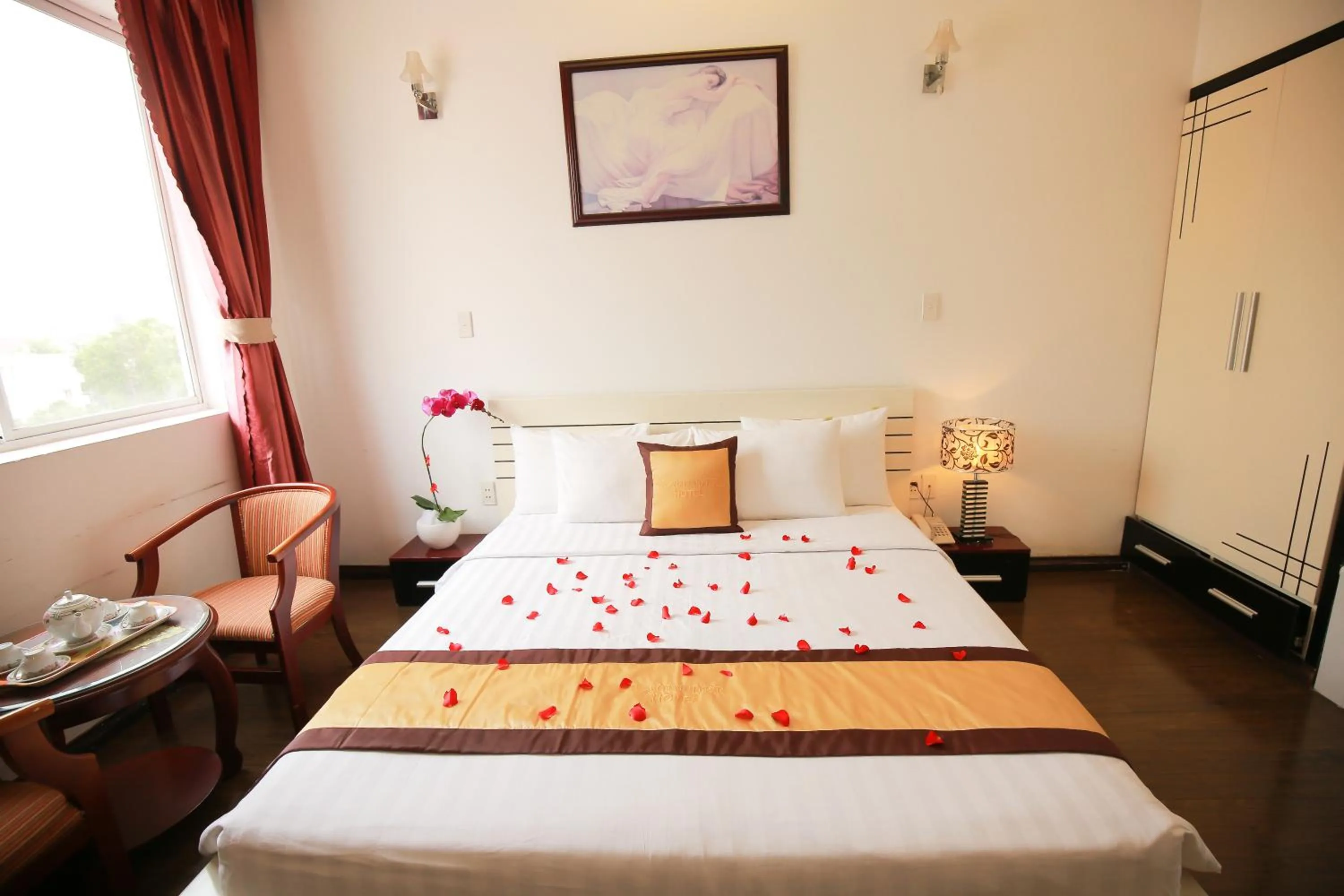 Bed in Lavender Hotel