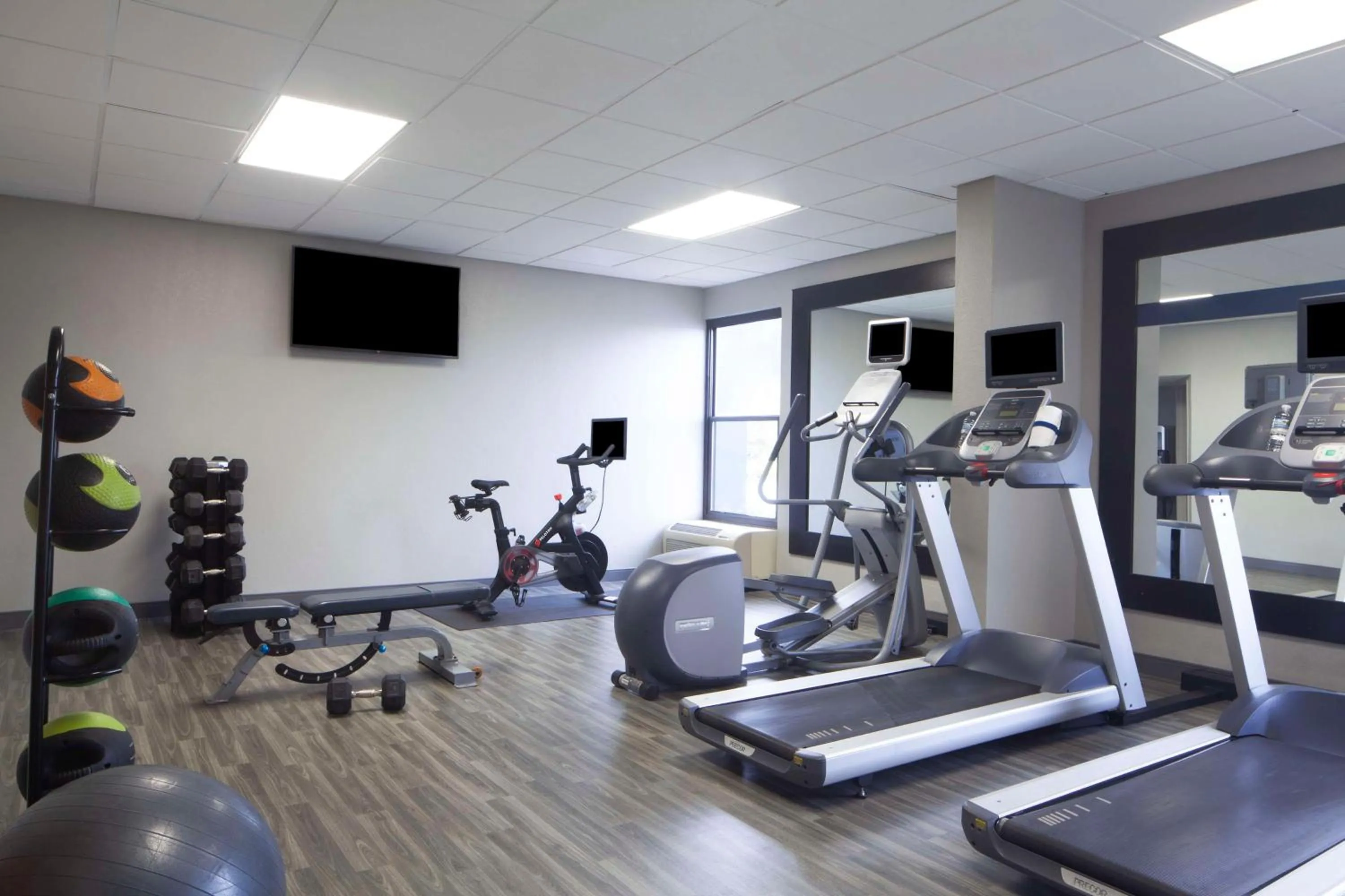 Fitness centre/facilities in Hampton Inn Evansville