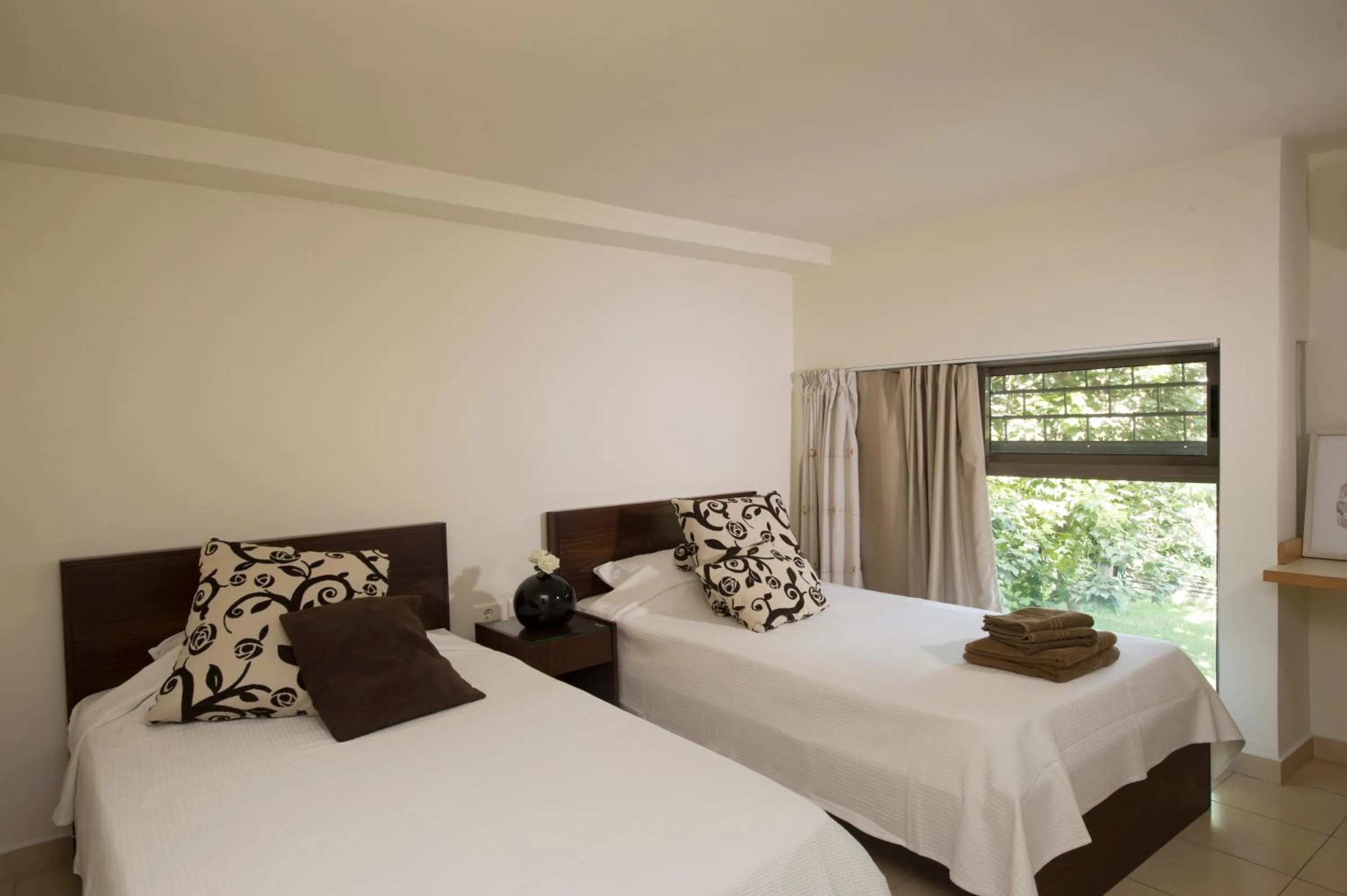 Bed in Siwar Center Apartments