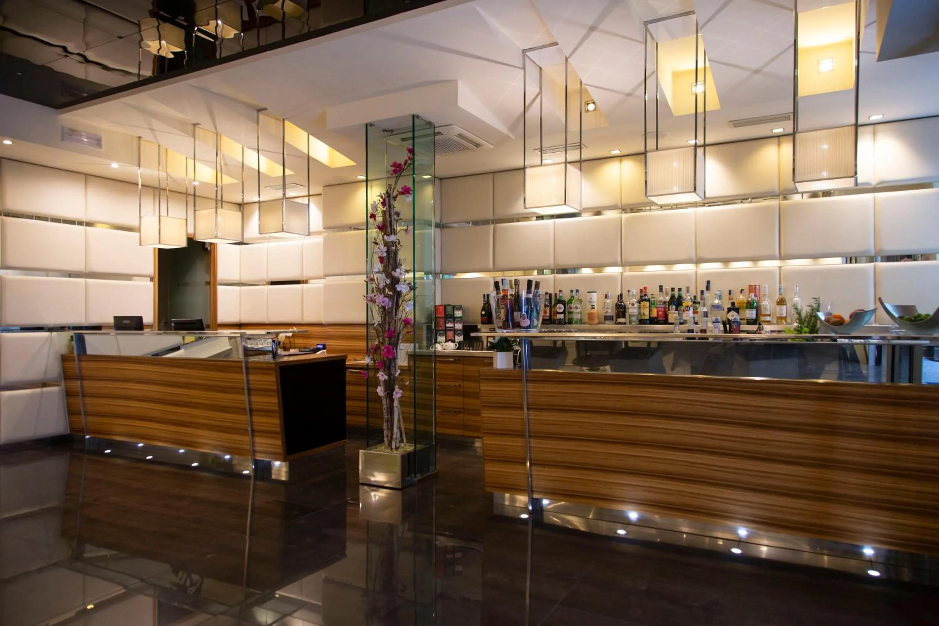 Lounge or bar in Hotel Antico Borgo