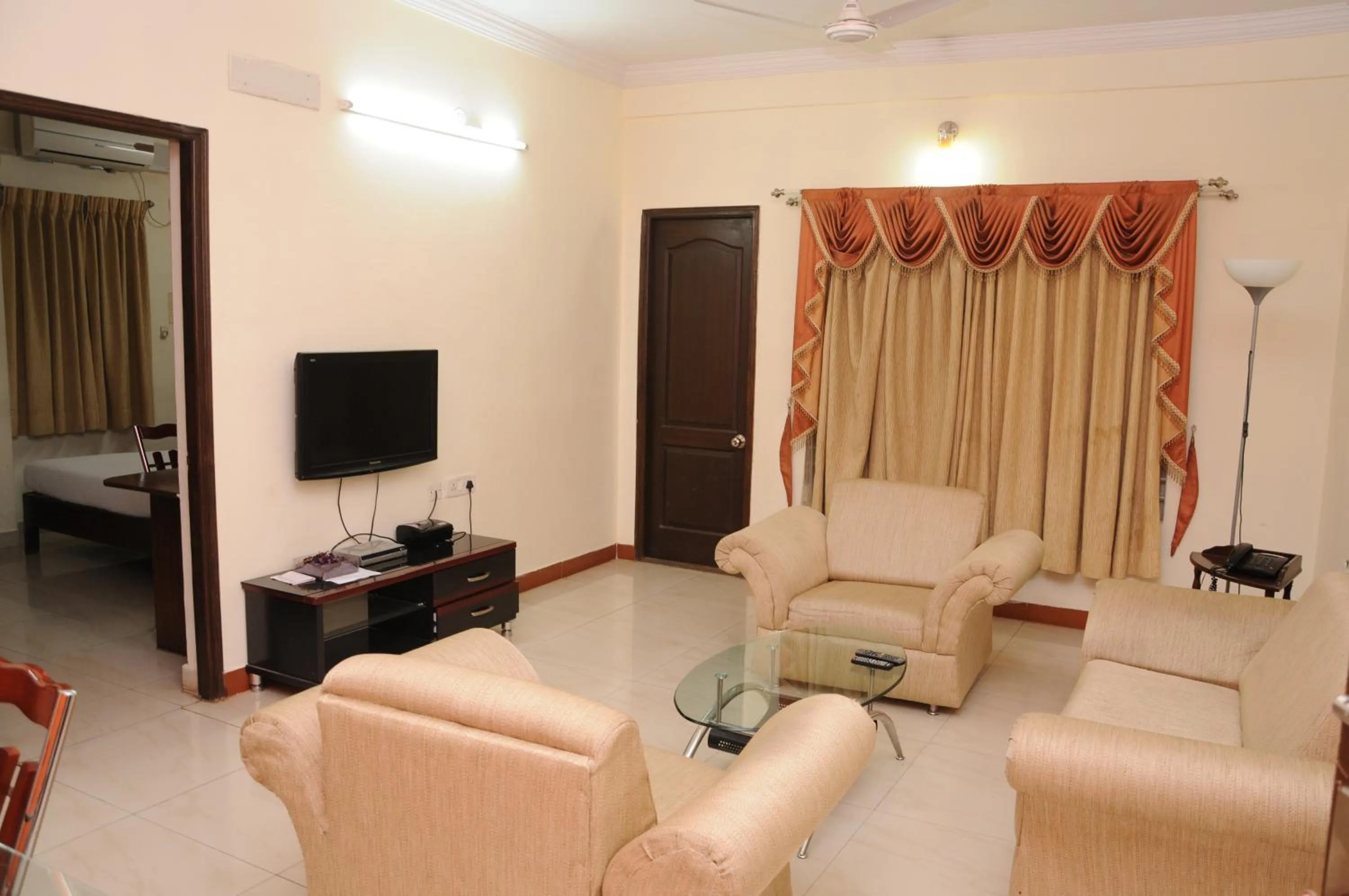 Living room in Maple Suites