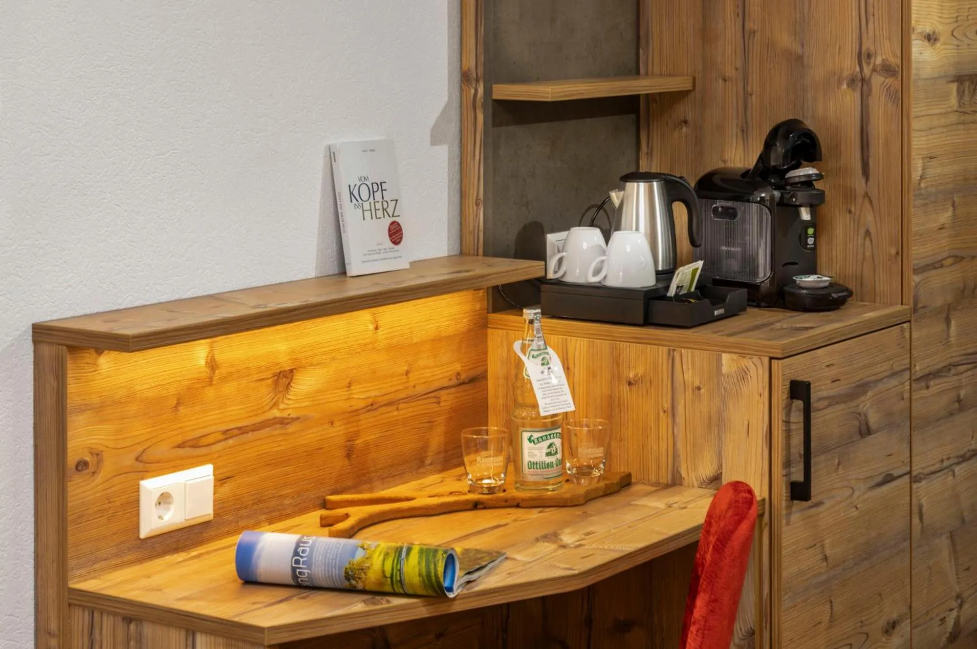 Coffee/tea facilities in Bodensee Hotel Storchen