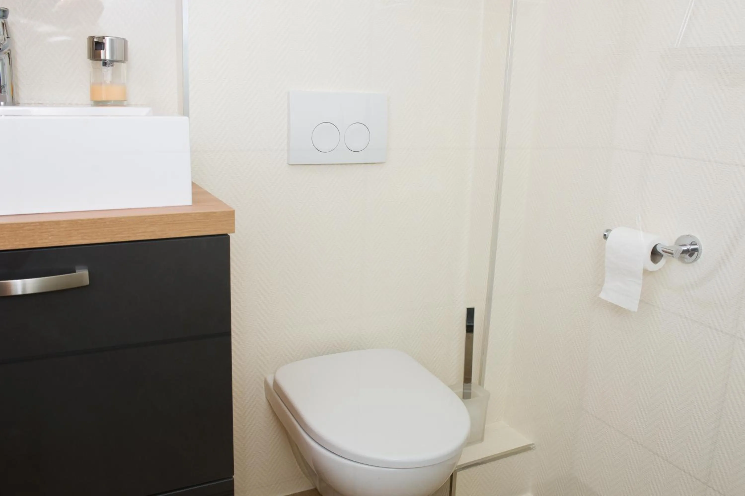 Toilet in Chambre d'hôtes Au Coeur De NancyB&B proche gare de Nancy