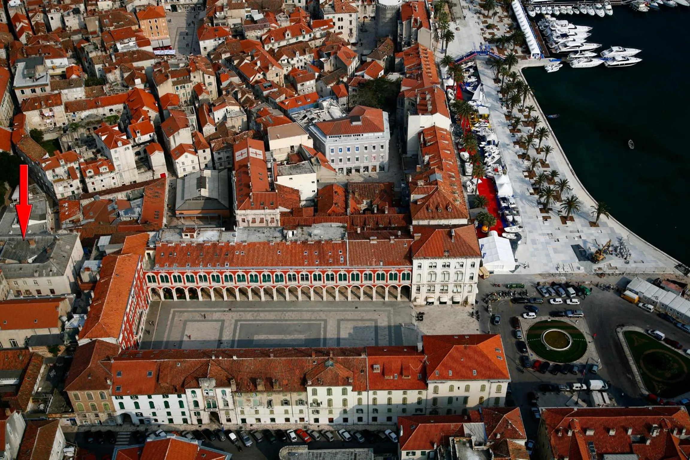 Bird's eye view in Marmontova Luxury Rooms