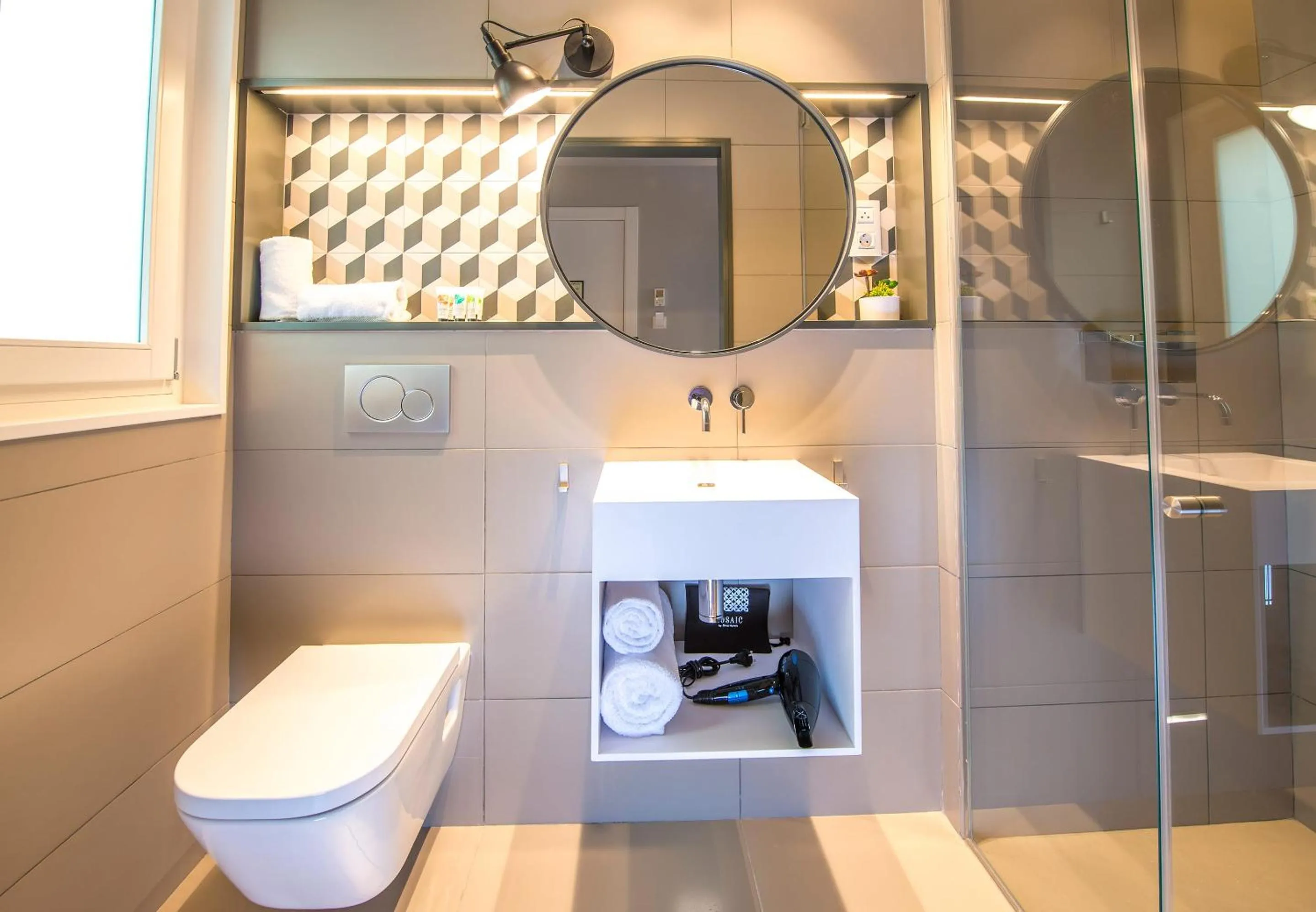 Shower in Mosaic by Ona