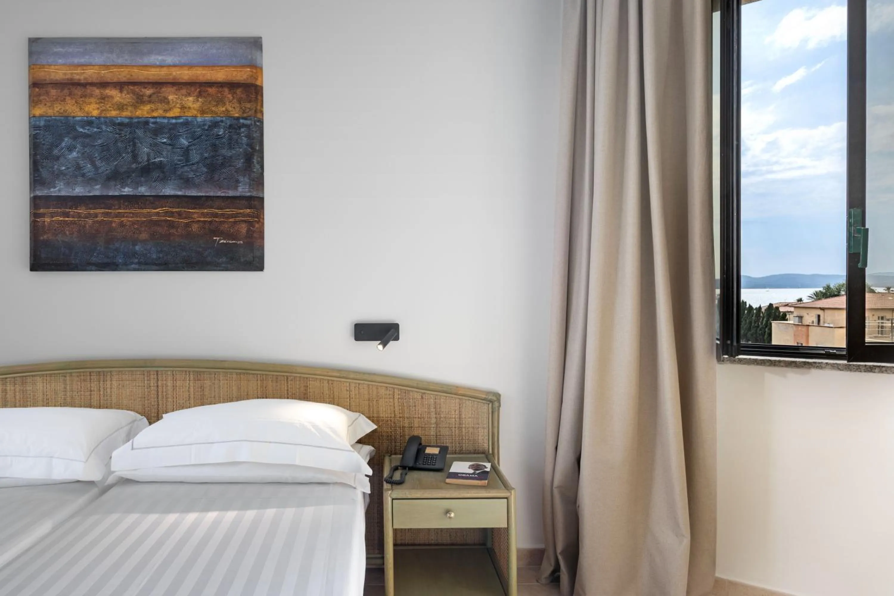 Bedroom, Bed in Rina Hotel