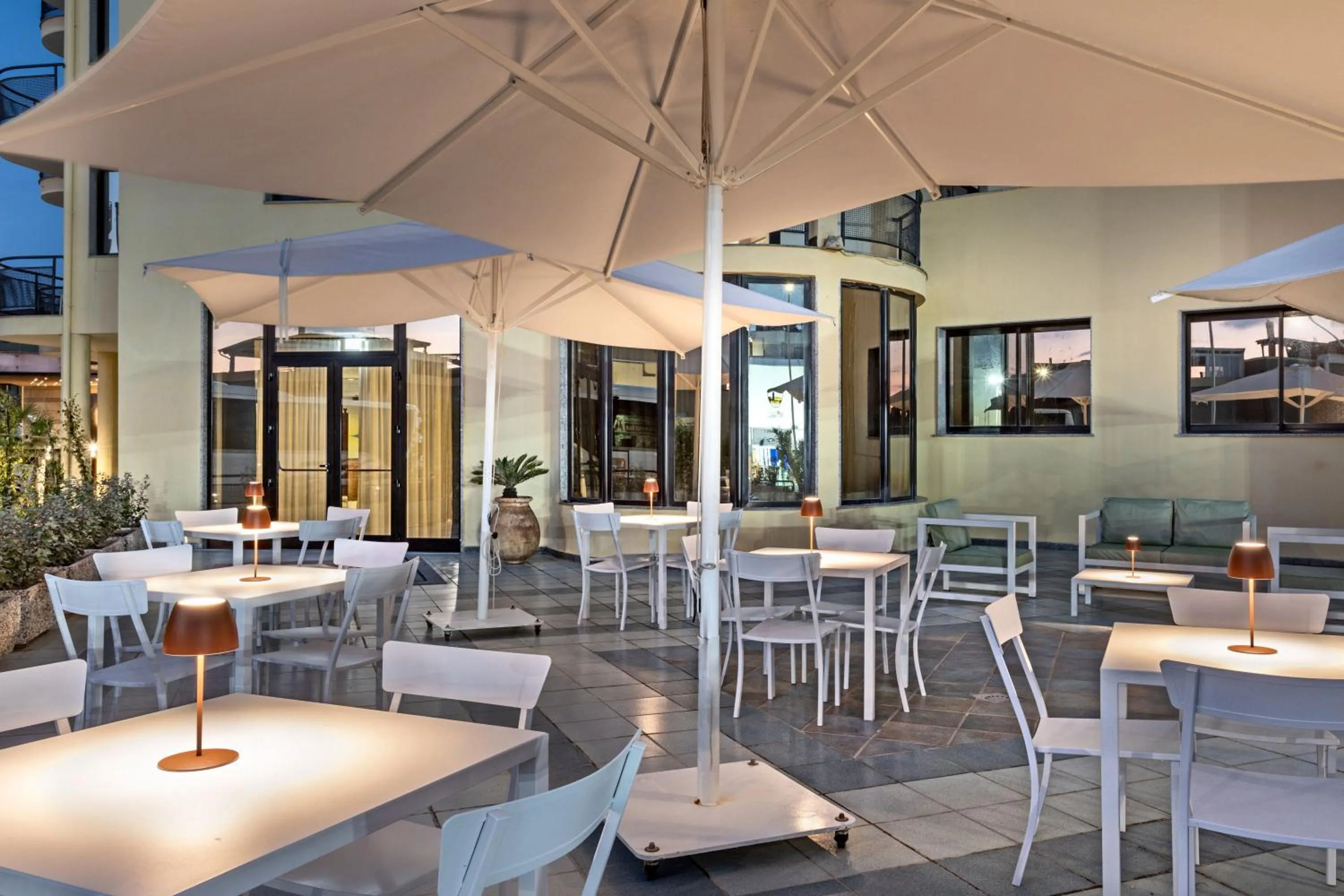 Lounge or bar in Rina Hotel