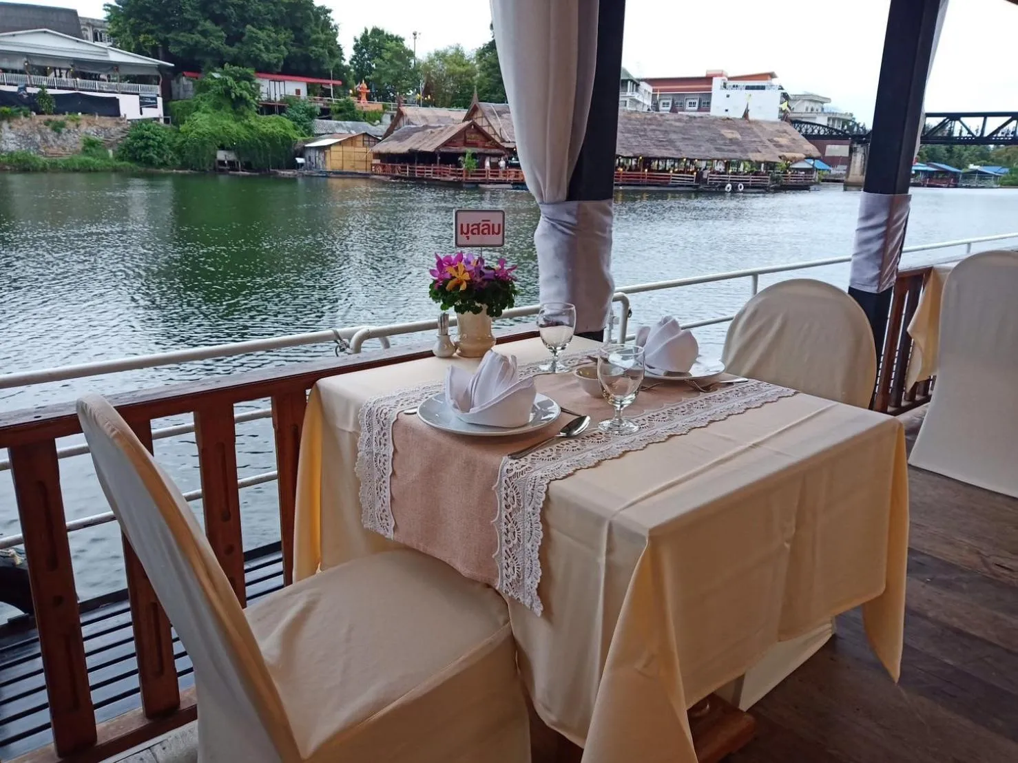 Restaurant/places to eat in Felix River Kwai Resort - SHA Plus,Certified