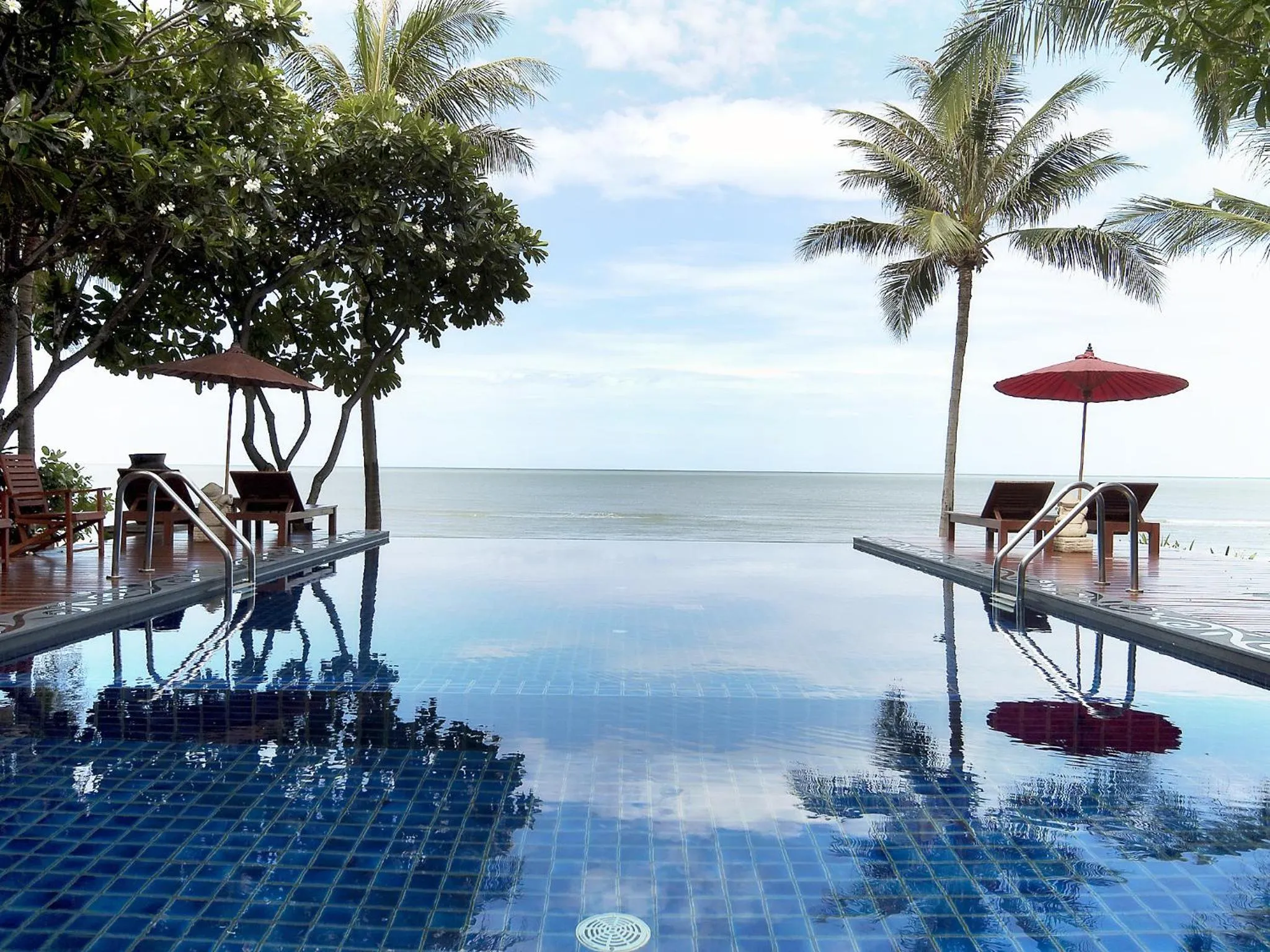 Swimming pool in Praseban Resort