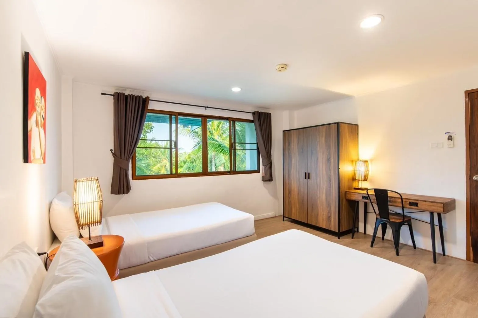 Bed in Dolphin Bay Beach Resort