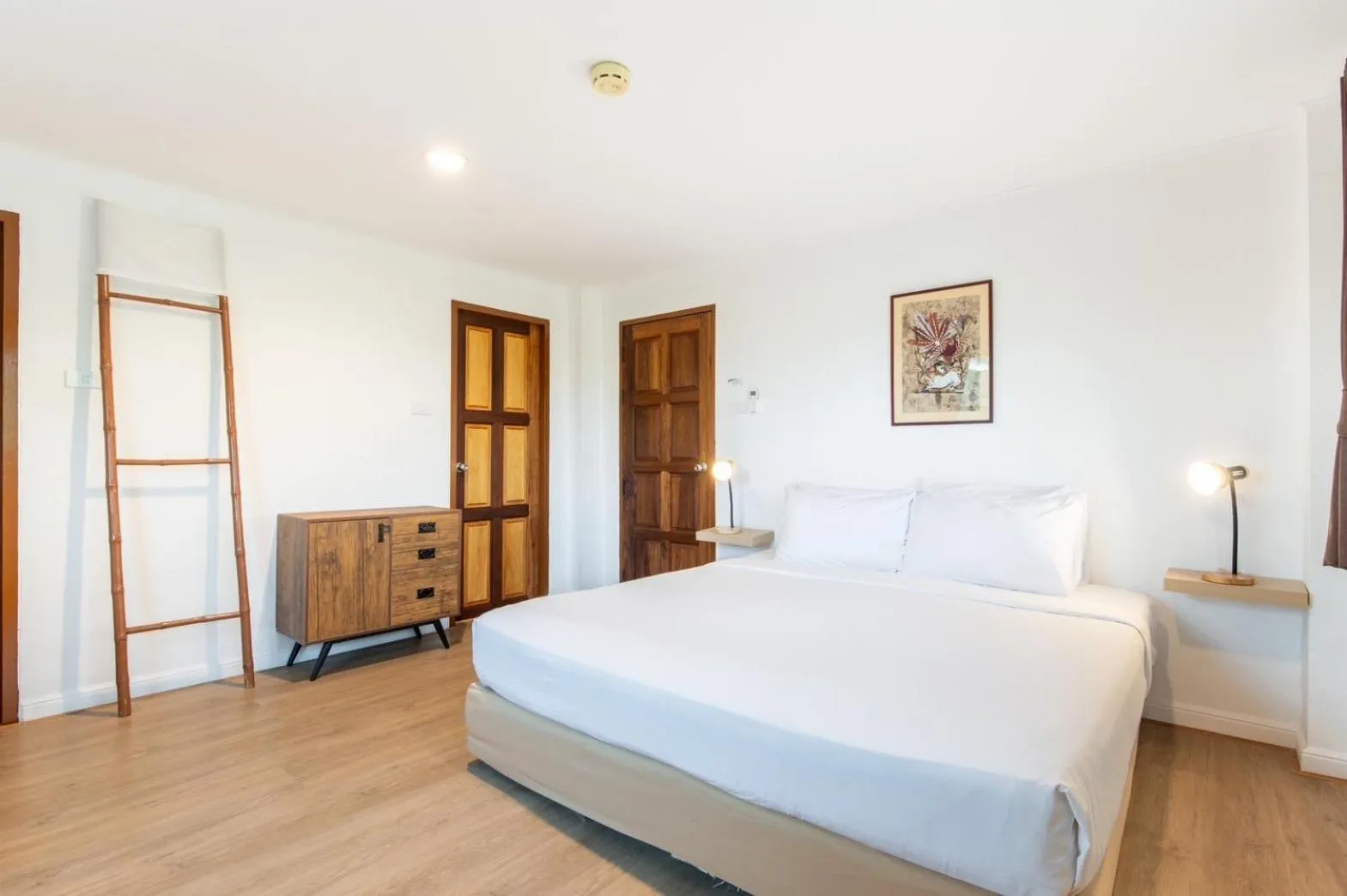 Bed in Dolphin Bay Beach Resort