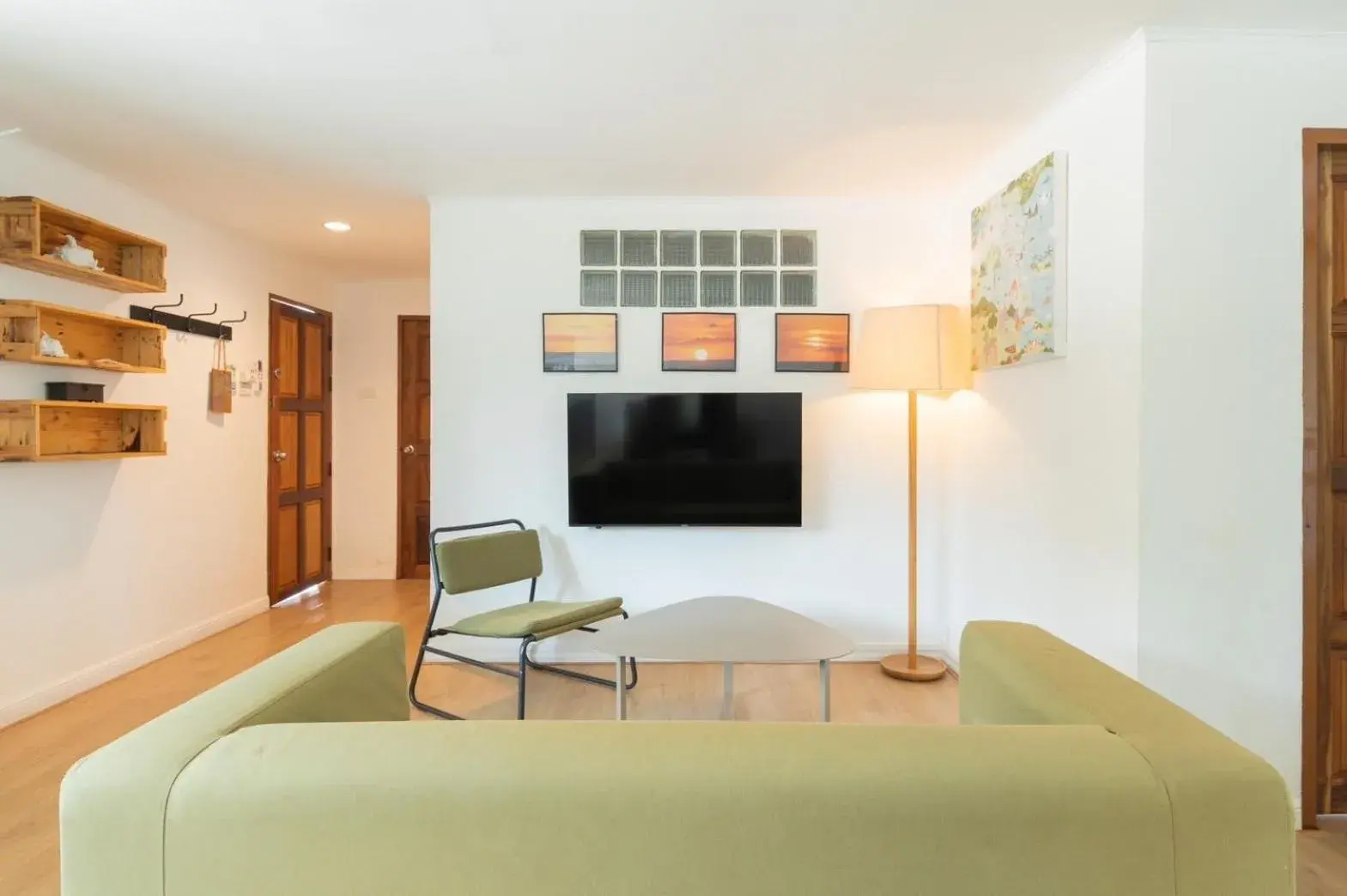 Premium Two-Bedroom Deluxe Suite with Garden View in Dolphin Bay Beach Resort Premium Two-Bedroom Deluxe Suite with Garden View in Dolphin Bay Beach Resort