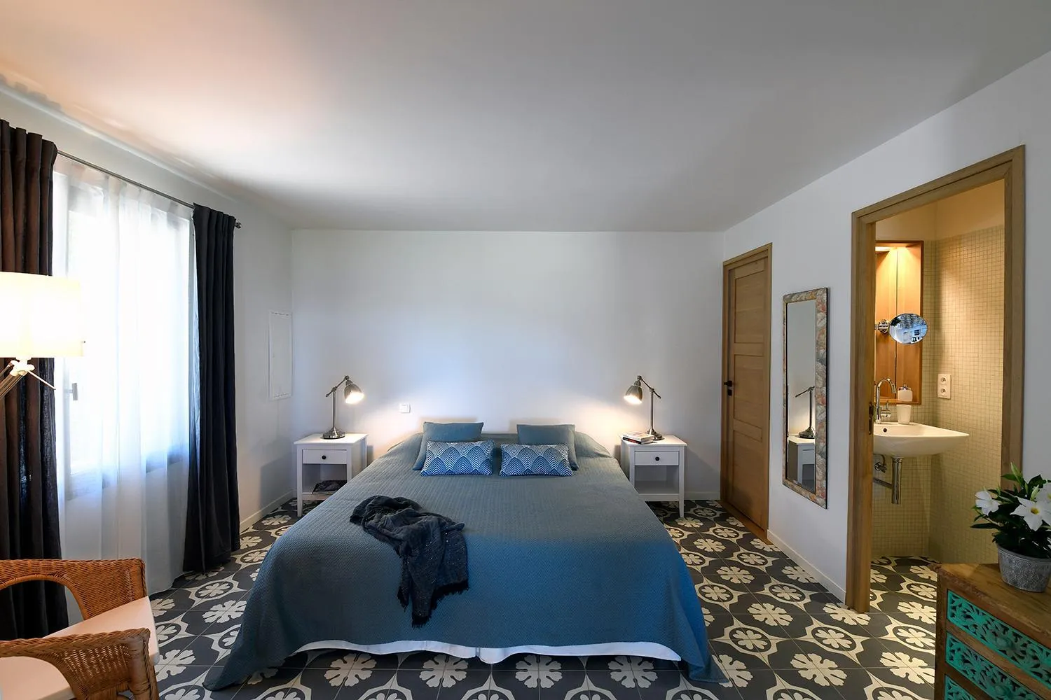 Bedroom, Bed in Mas des Olives