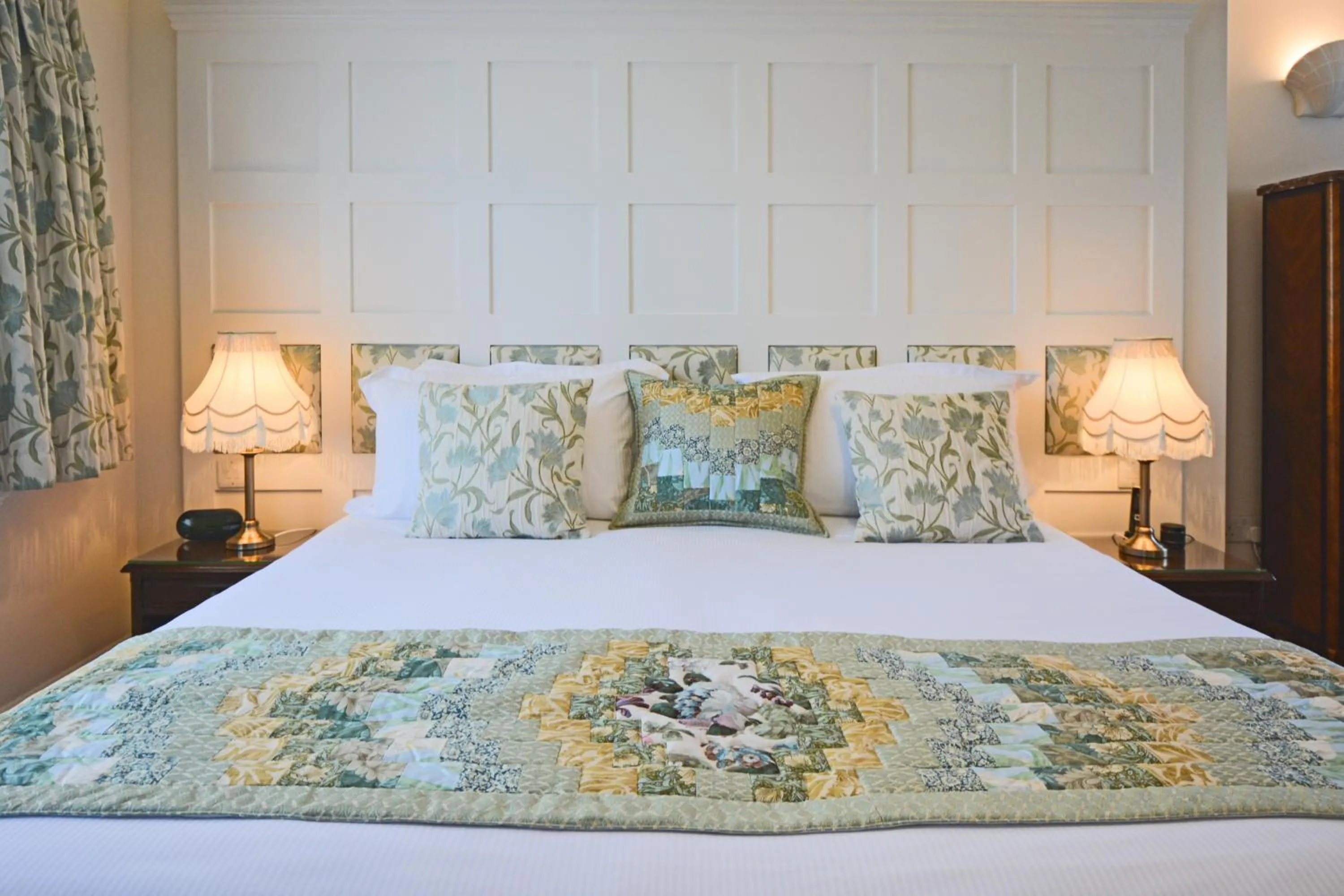 Bed in Haven Hall Hotel