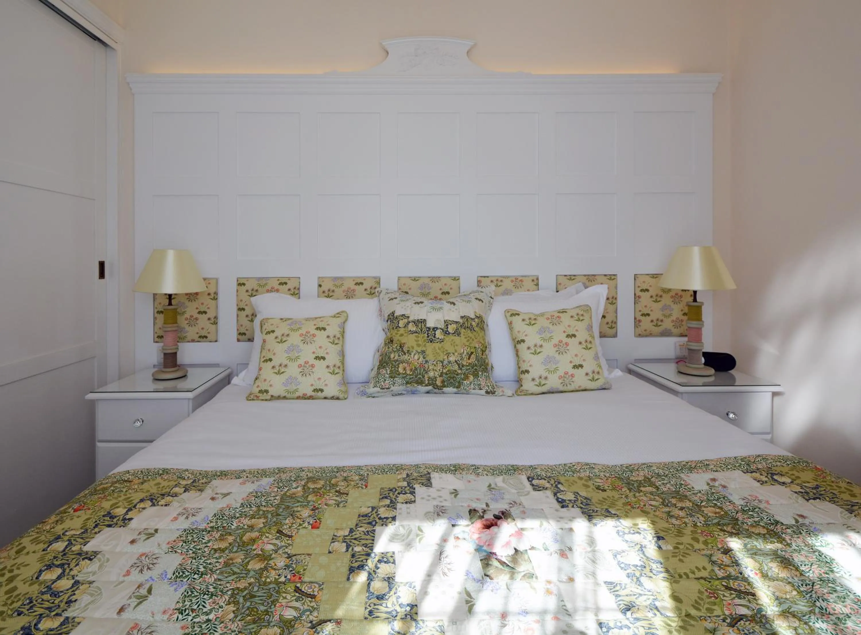 Bed in Haven Hall Hotel