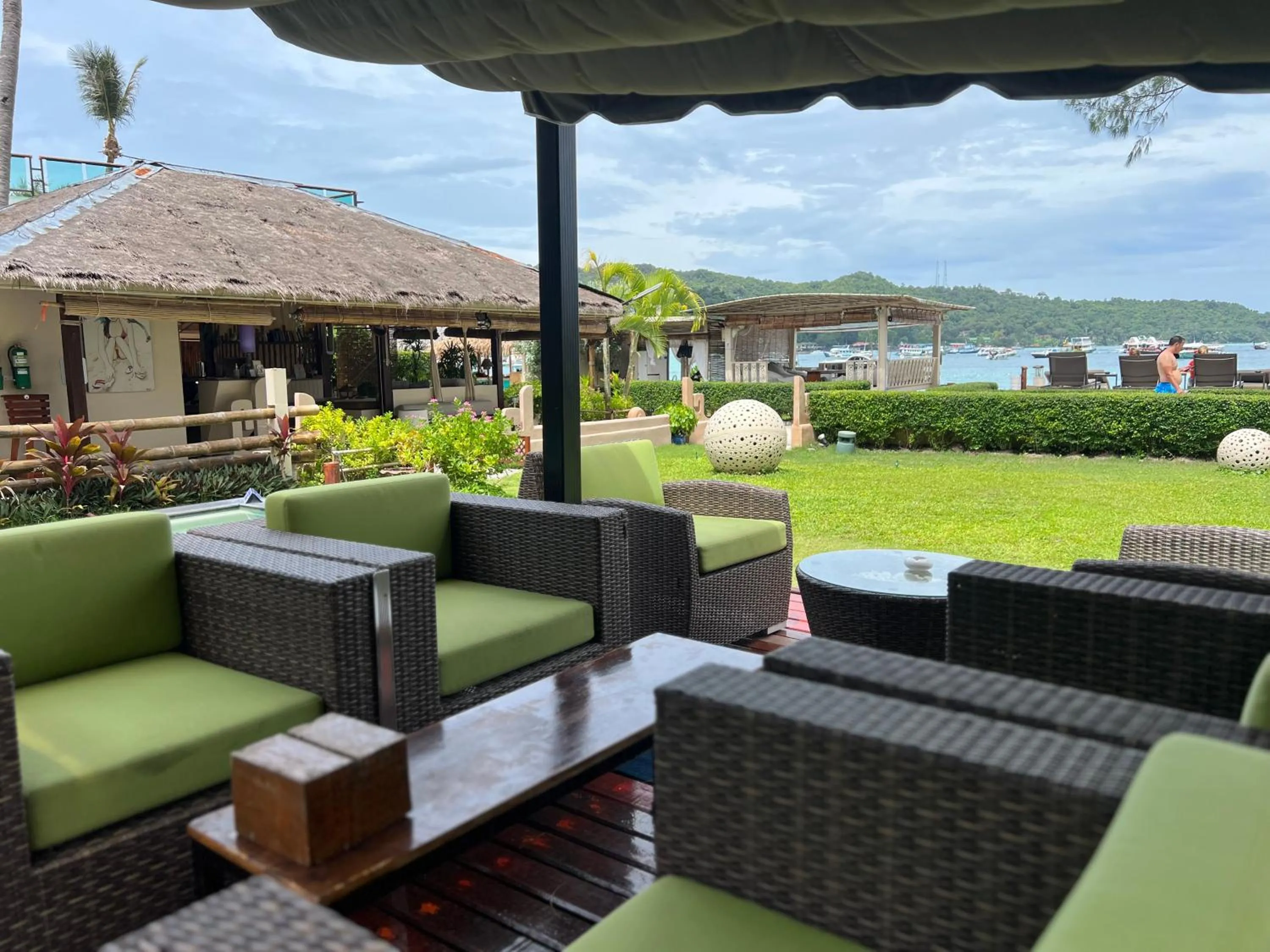 Garden view in Mama Beach Residence - Adults Only