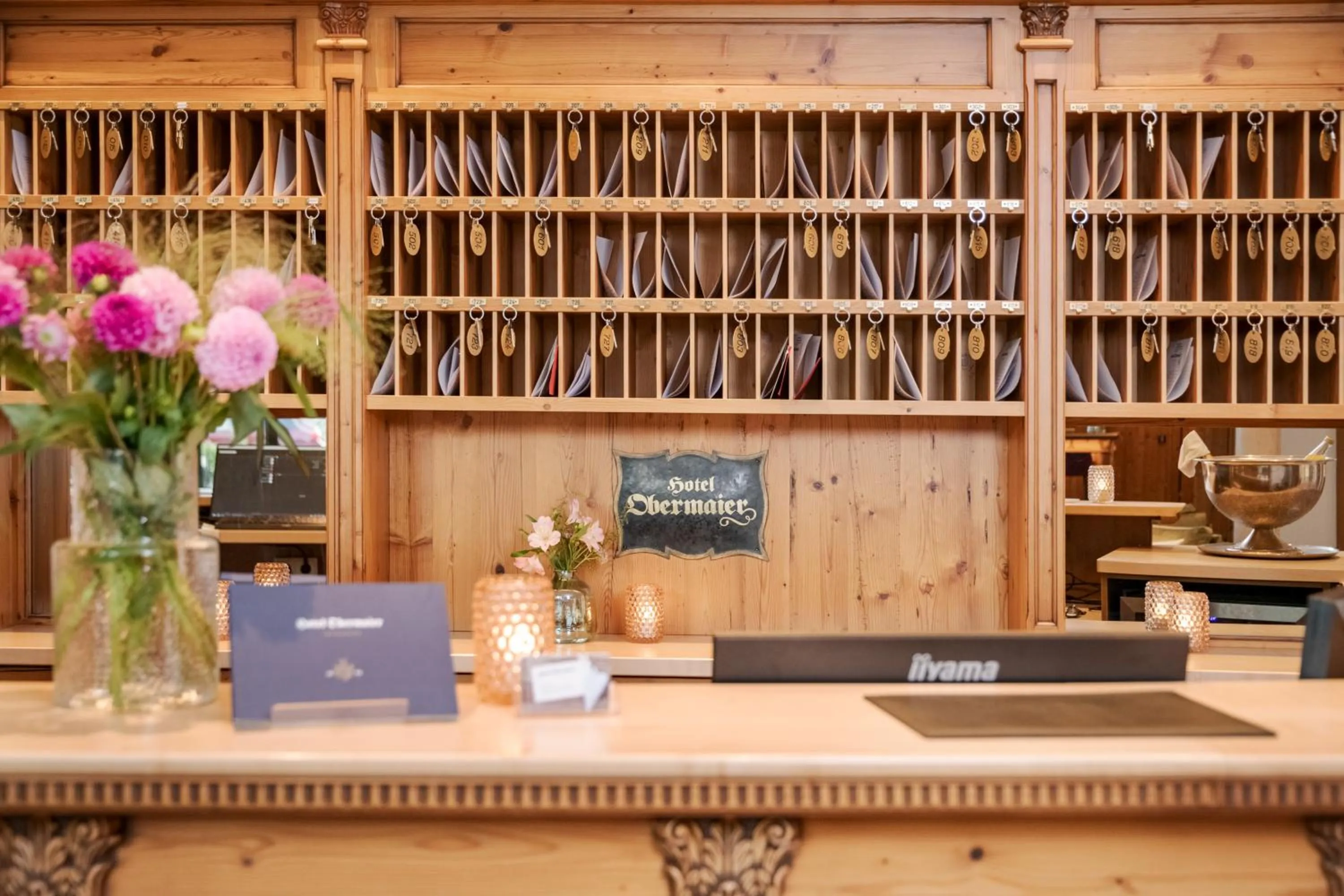 Lobby or reception in Hotel Obermaier