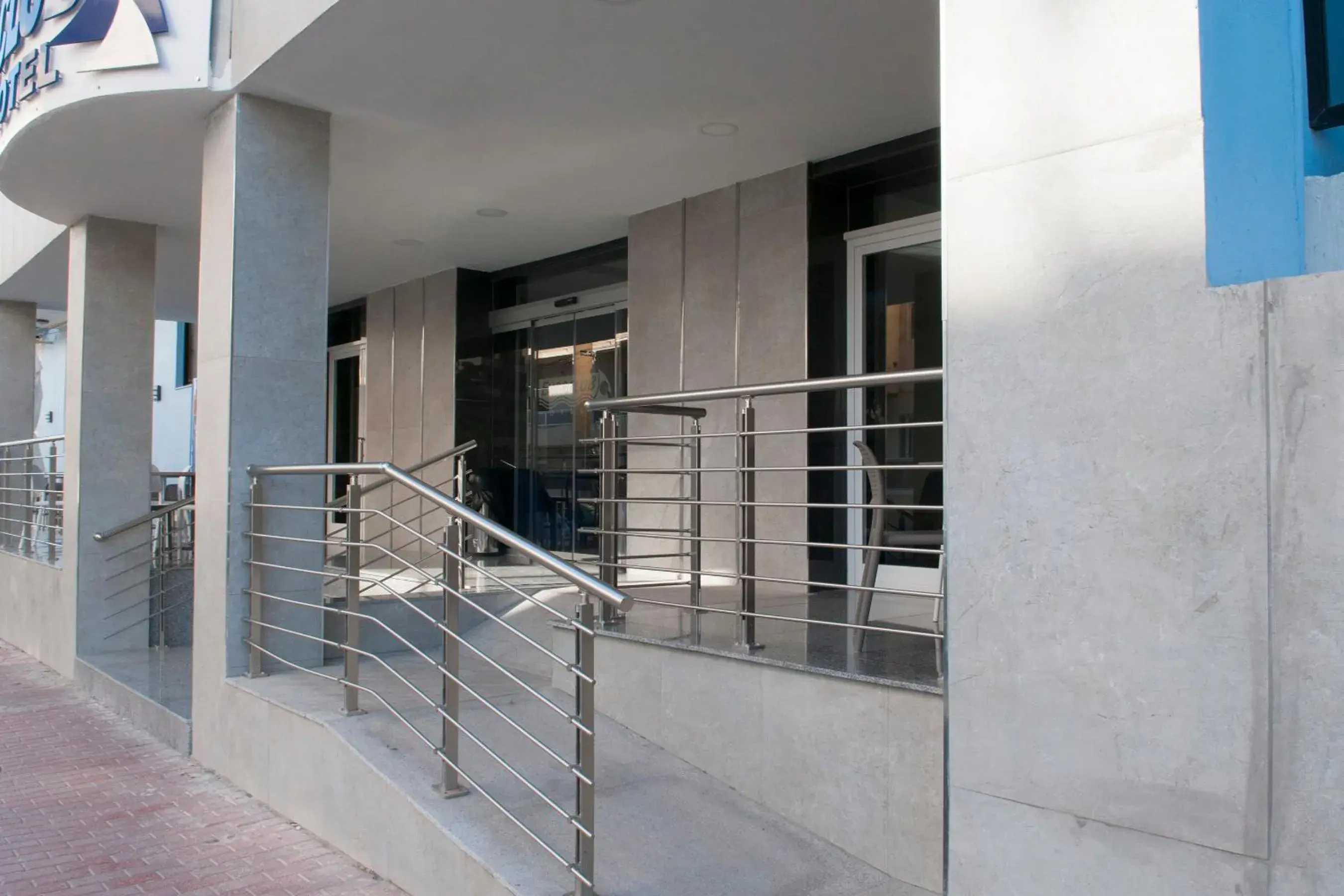 Budget Twin Room with Internal View in EUROCLUB Hotel Budget Twin Room with Internal View in EUROCLUB Hotel