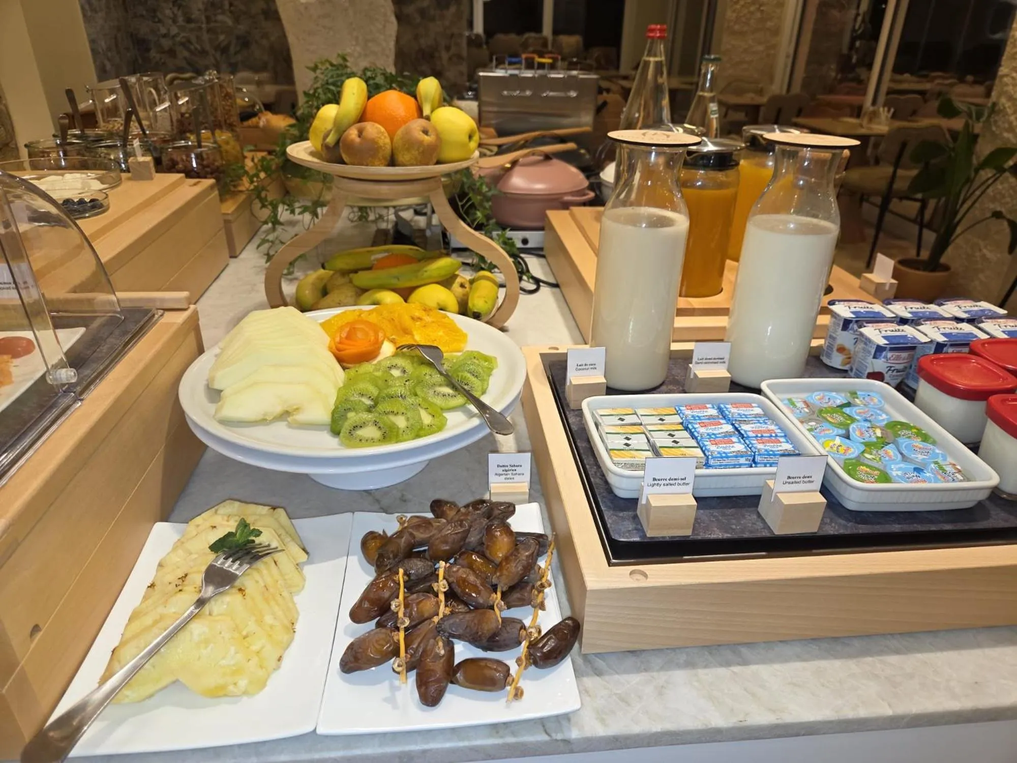 Hotel ASTORIA- Saint Etienne-Centre des Congrès-