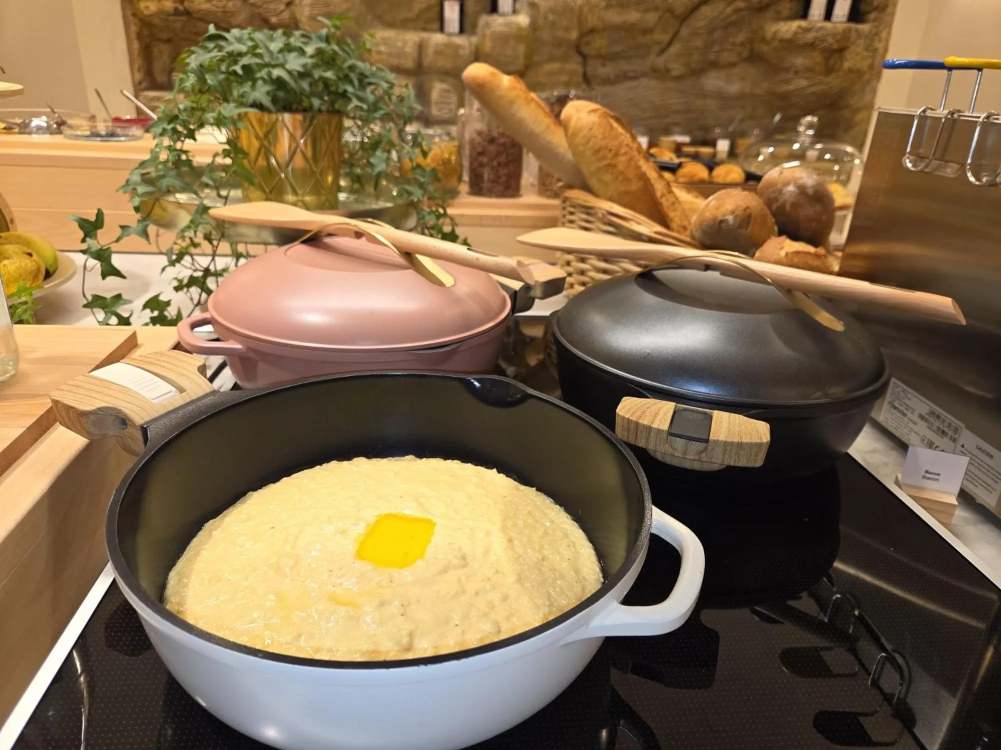 Hotel ASTORIA- Saint Etienne-Centre des Congrès-