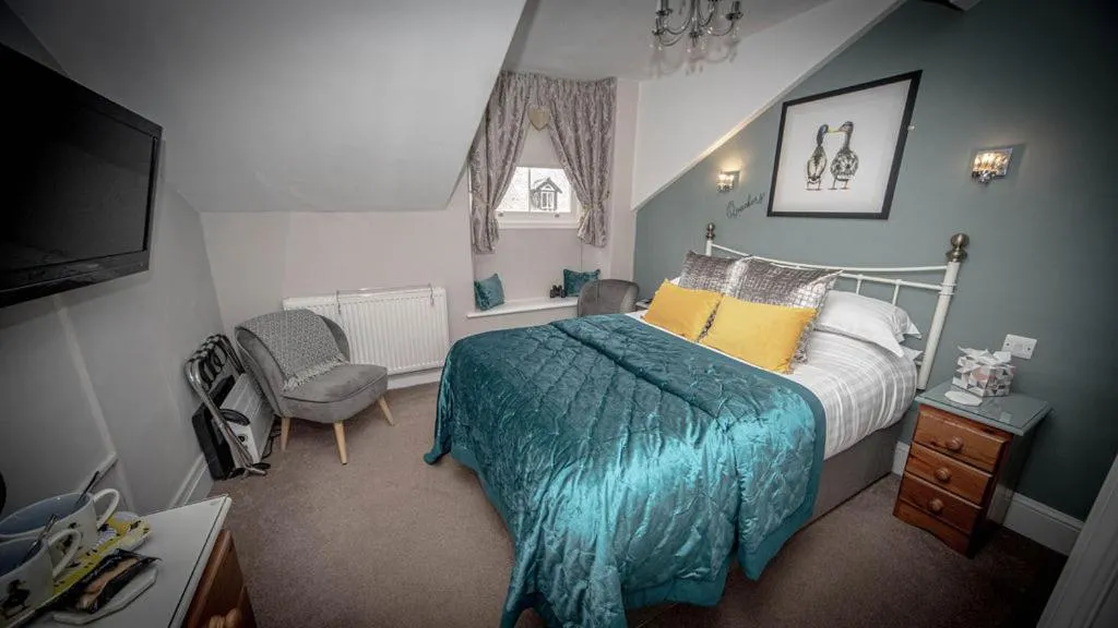 Bed in Hillsdale B&B in Ambleside