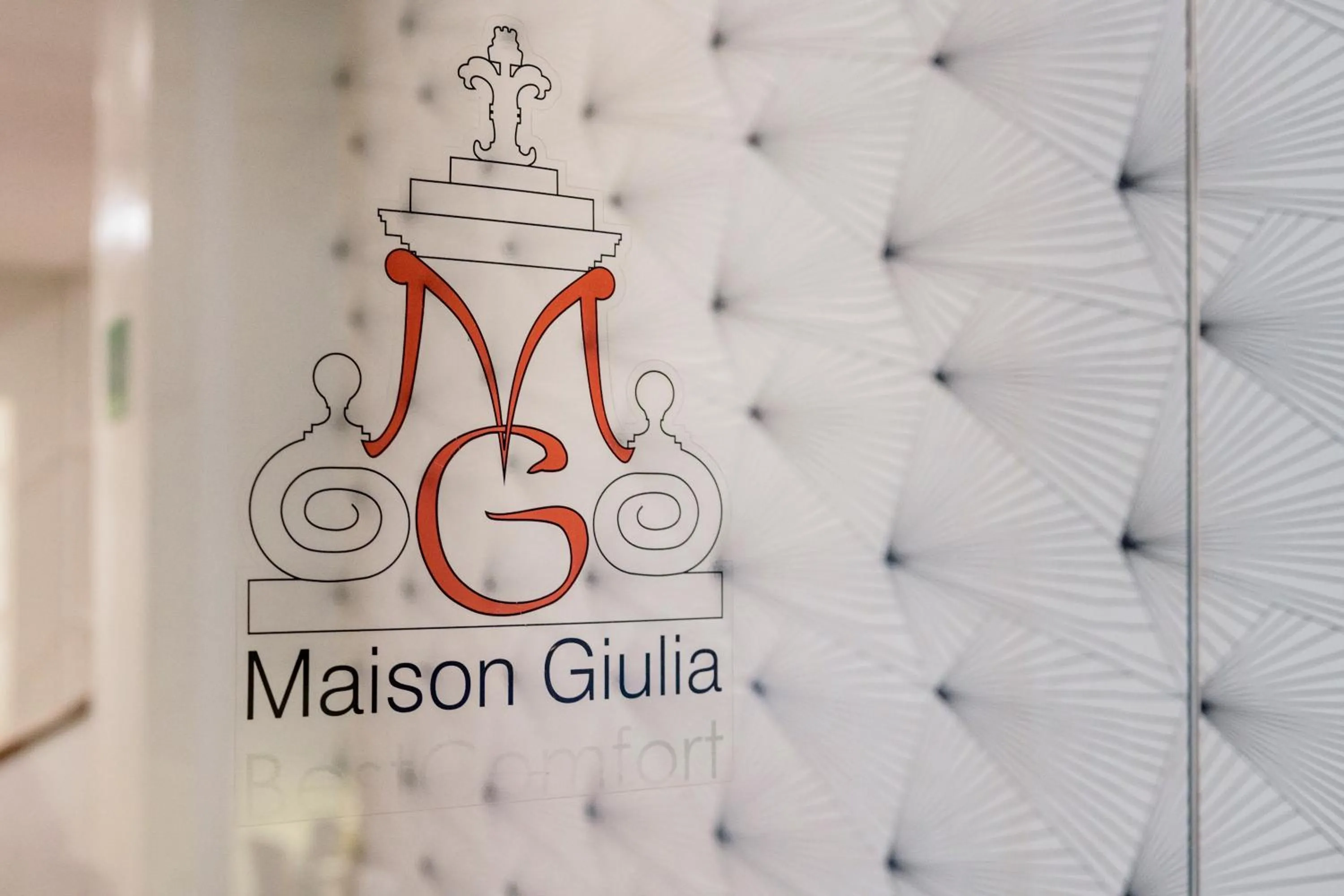 Property logo or sign in Maison Giulia by Hili