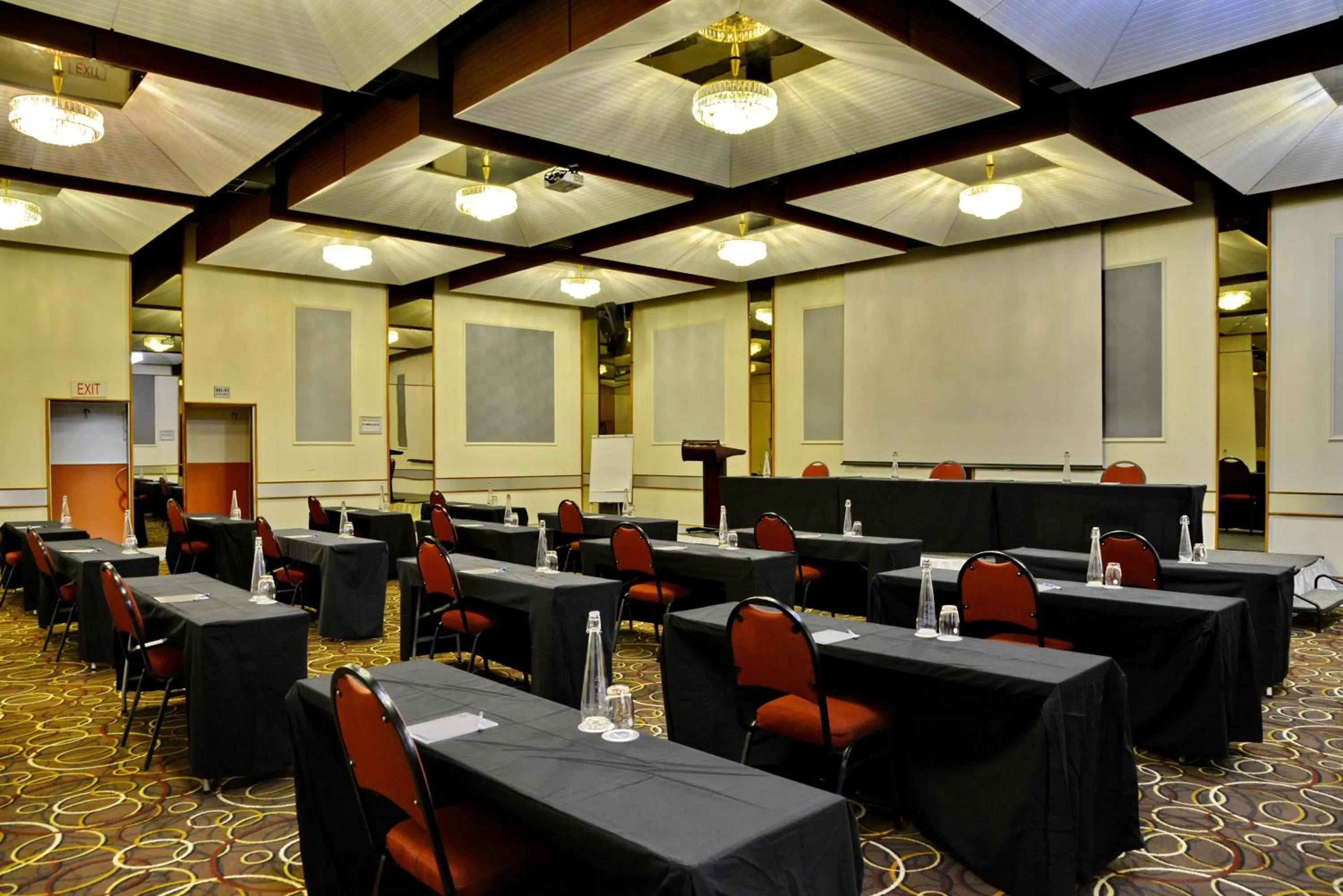 Meeting/conference room in The Parktonian All Suite Hotel