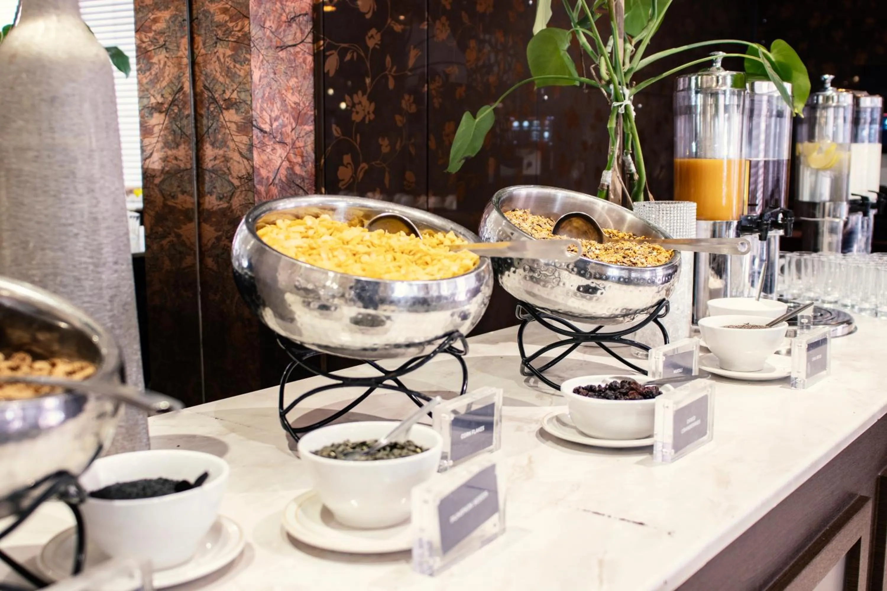 The Parktonian All Suite Hotel