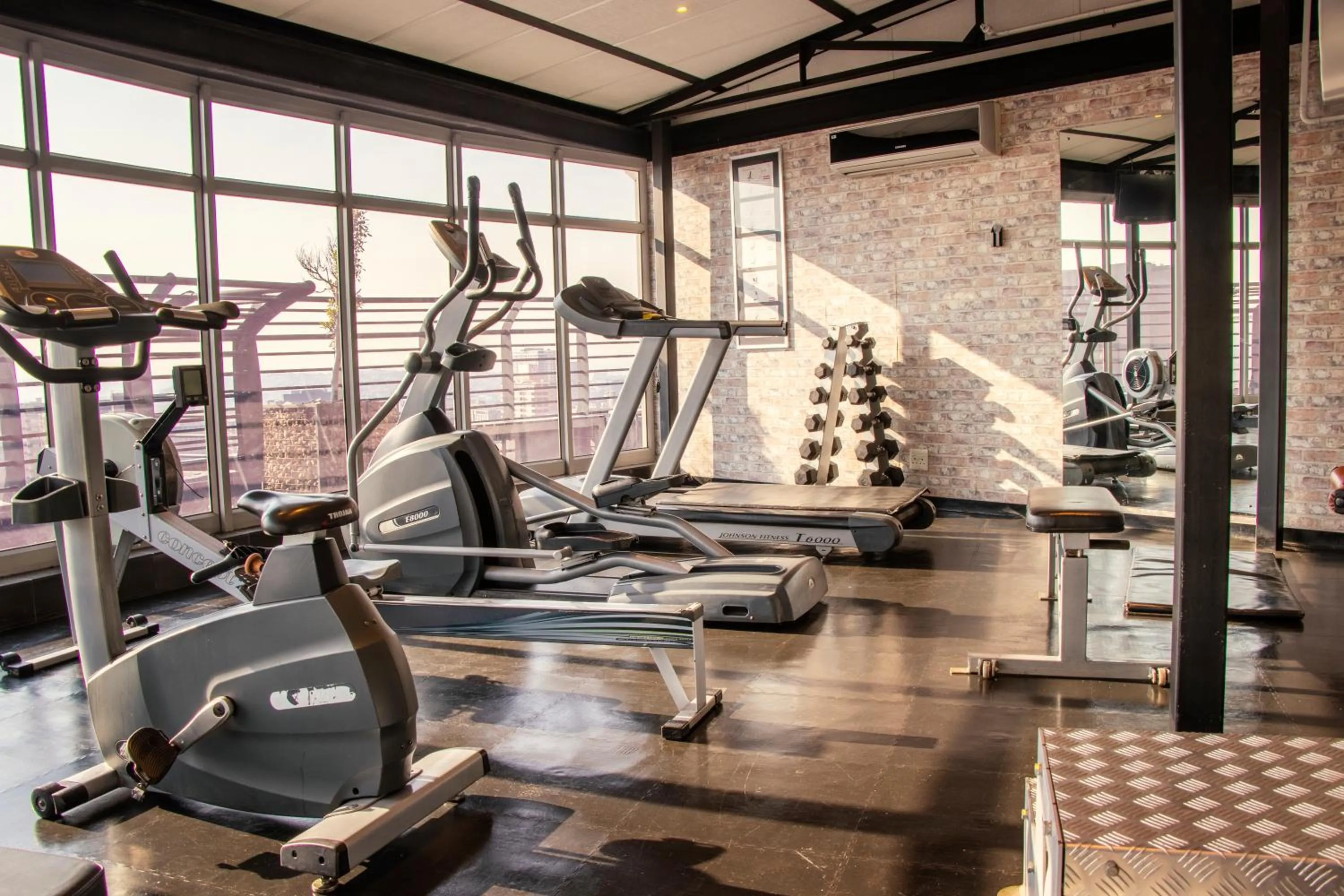 Fitness centre/facilities in The Parktonian All Suite Hotel