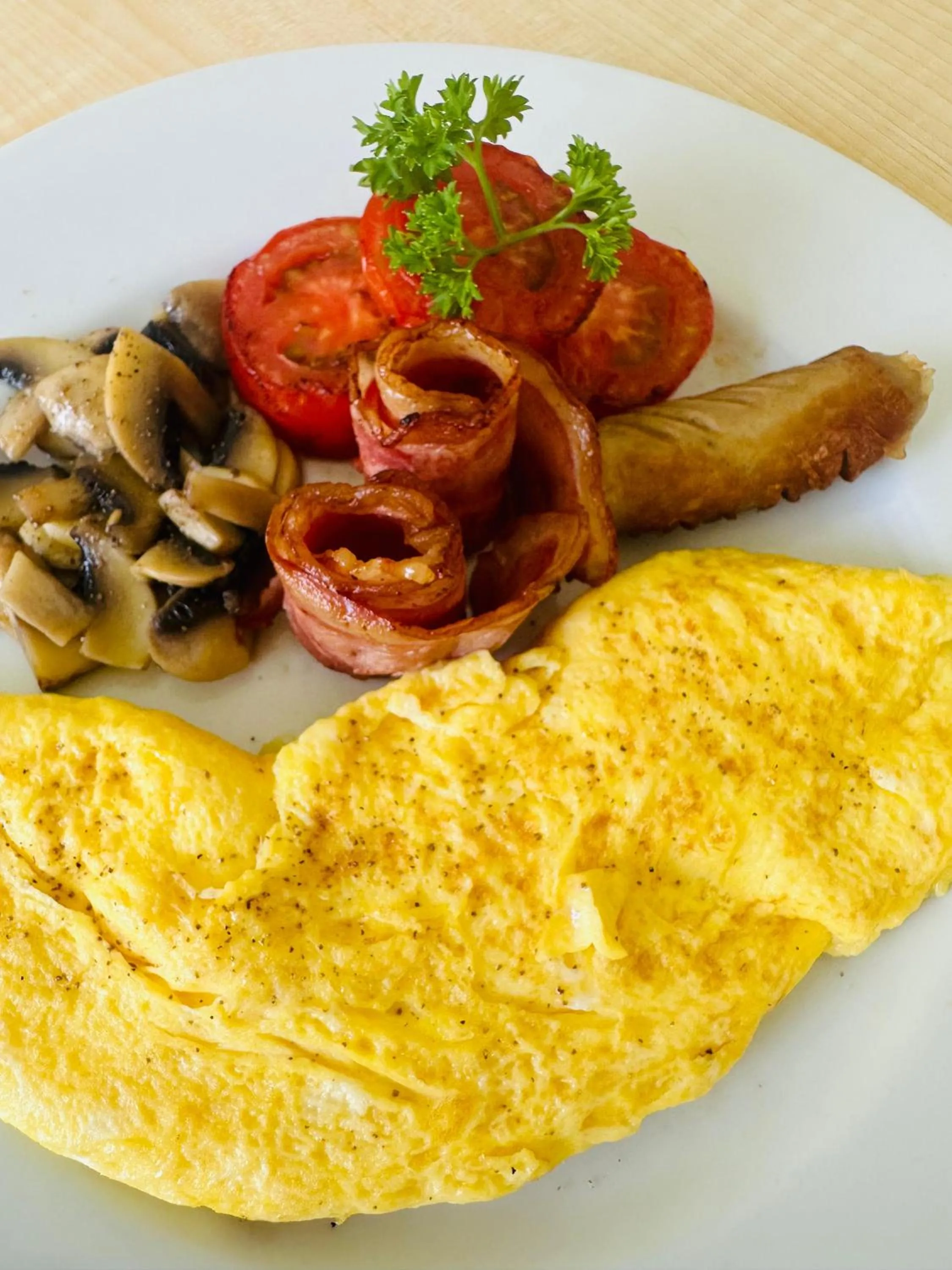 Food and drinks in The Taman Ayu