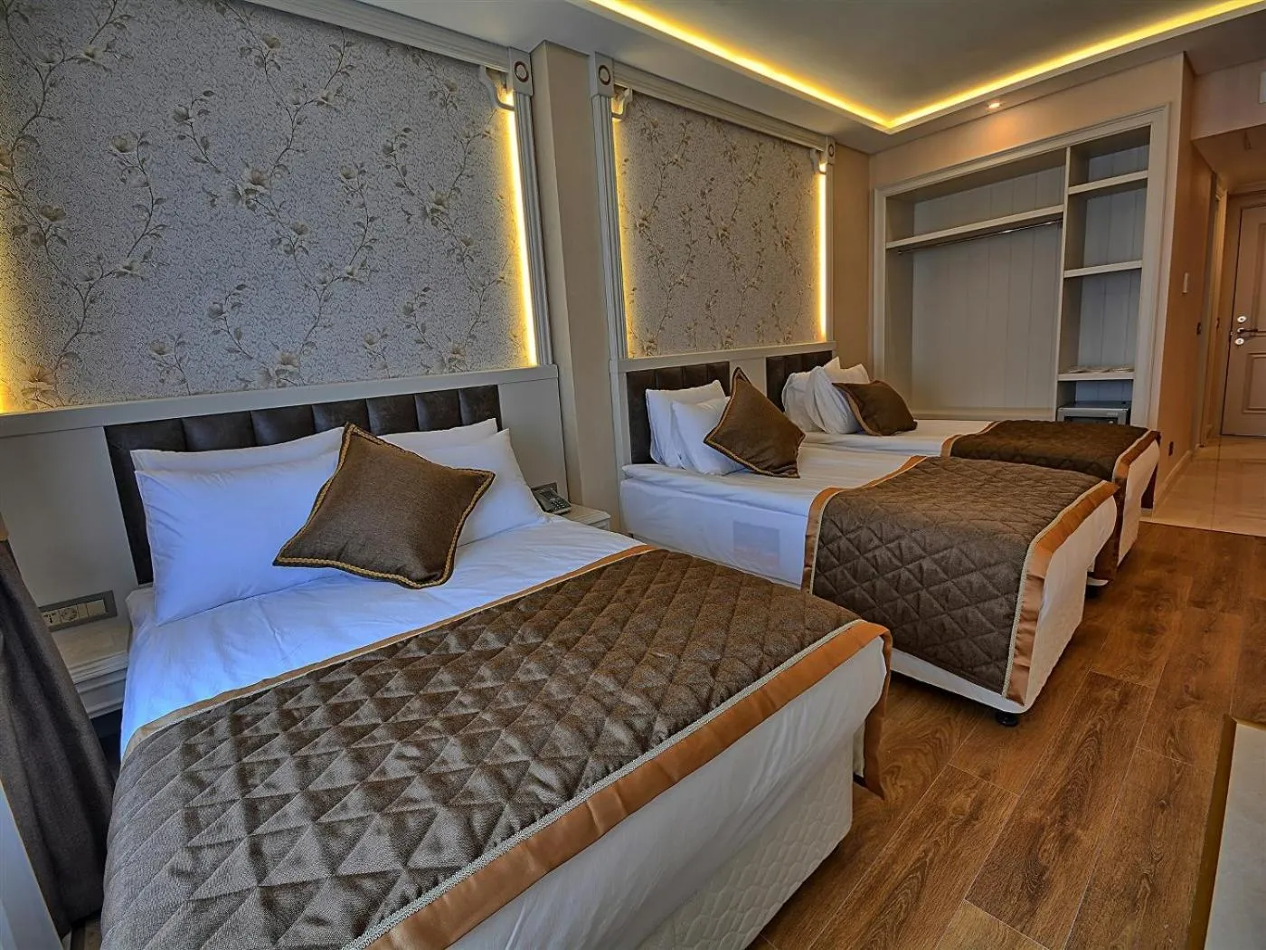 Bed in Samir Deluxe Hotel
