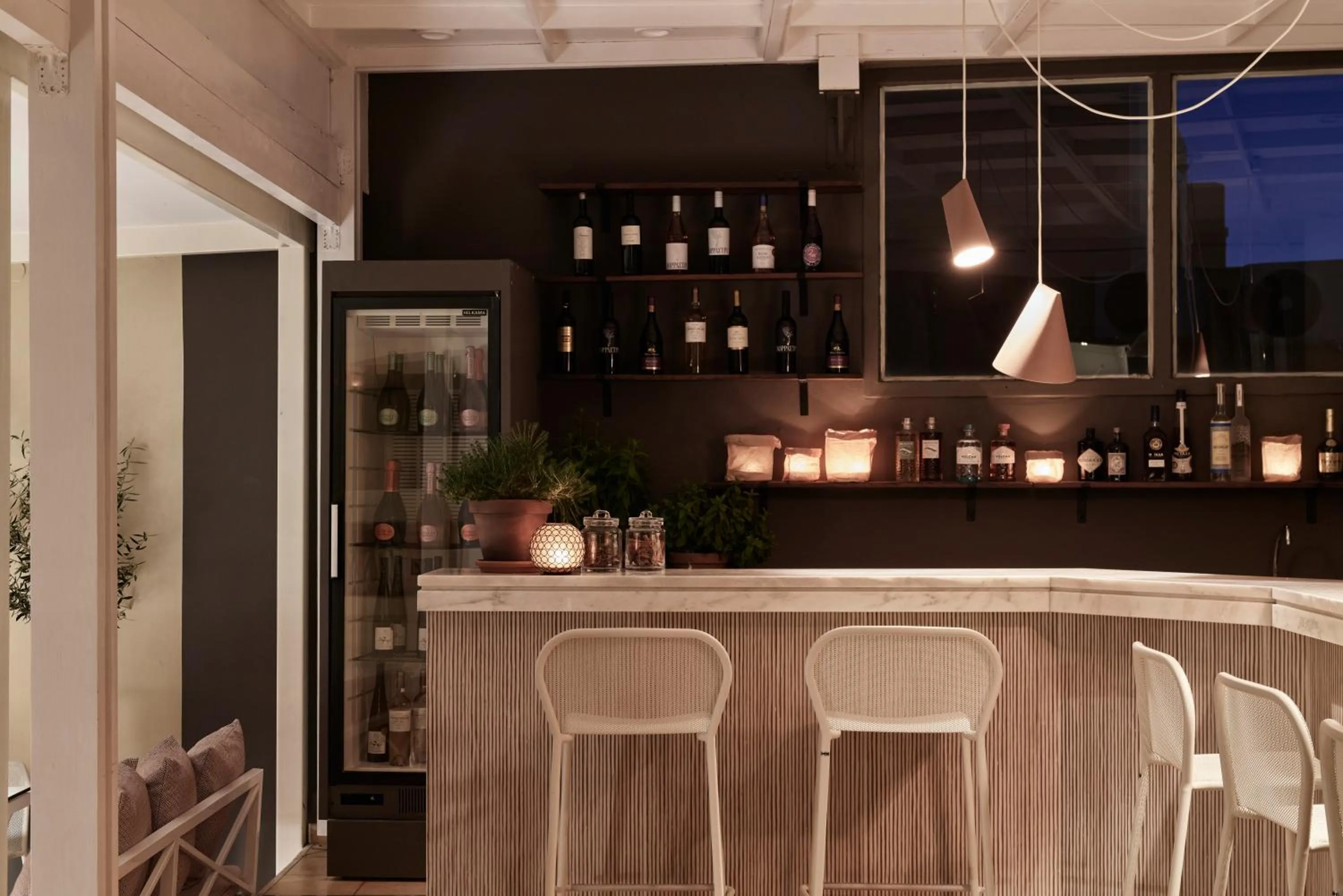 Lounge or bar in Syrou Melathron