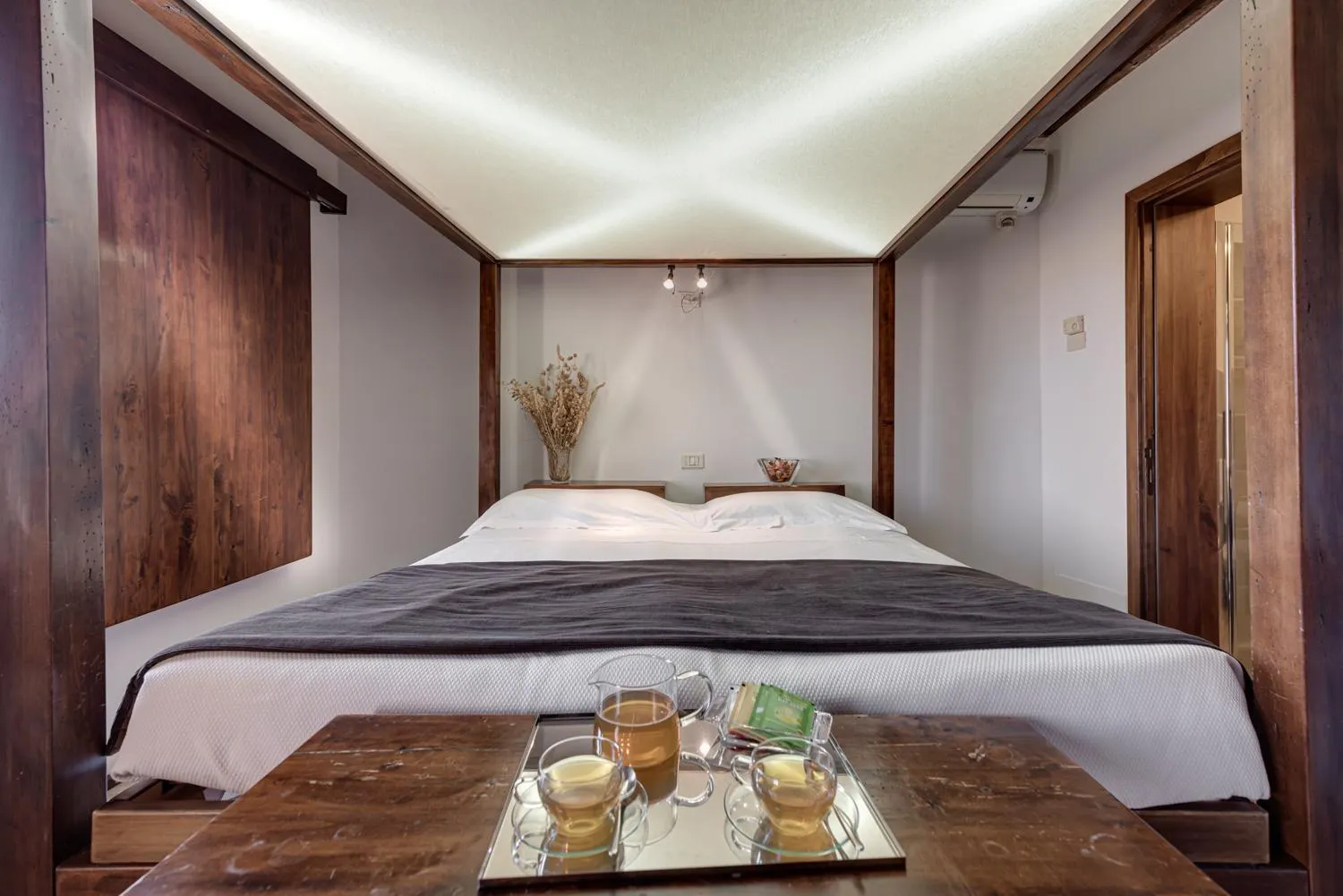 Bedroom, Bed in Bosco Della Spina