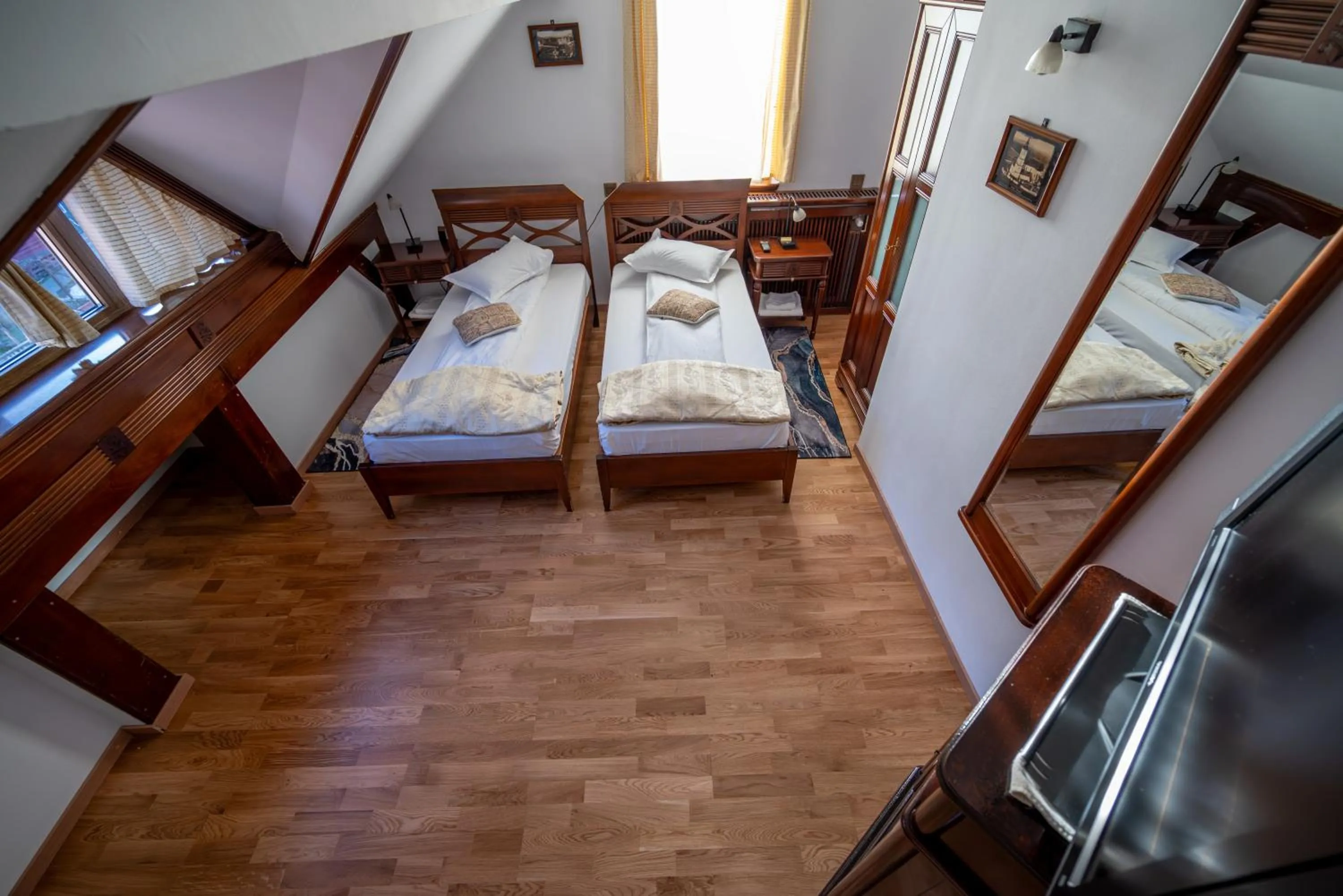 Bed in Pension Brasovu Vechi