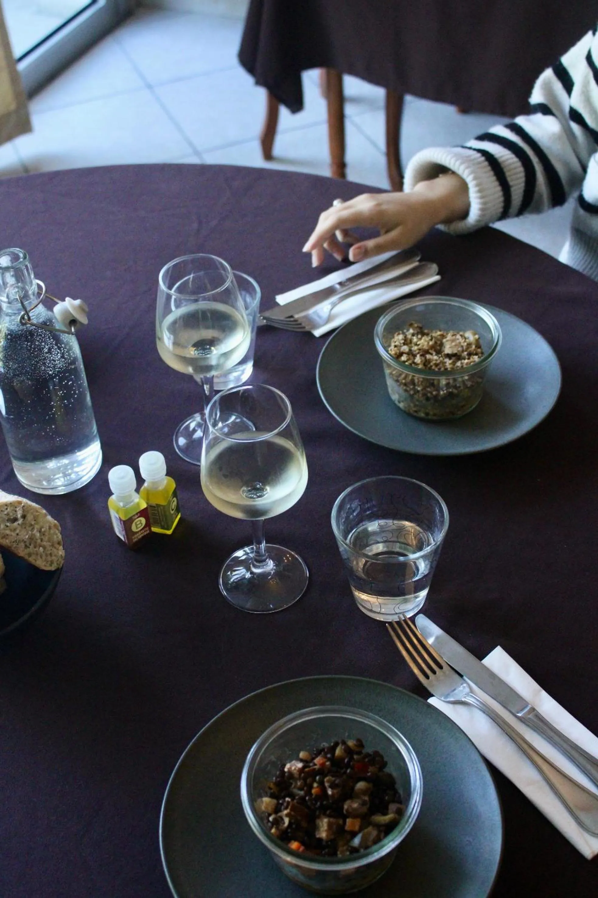 Restaurant/places to eat in Hôtel de la Marine