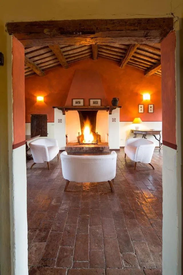 Restaurant/places to eat in Country House Le Case Coloniche